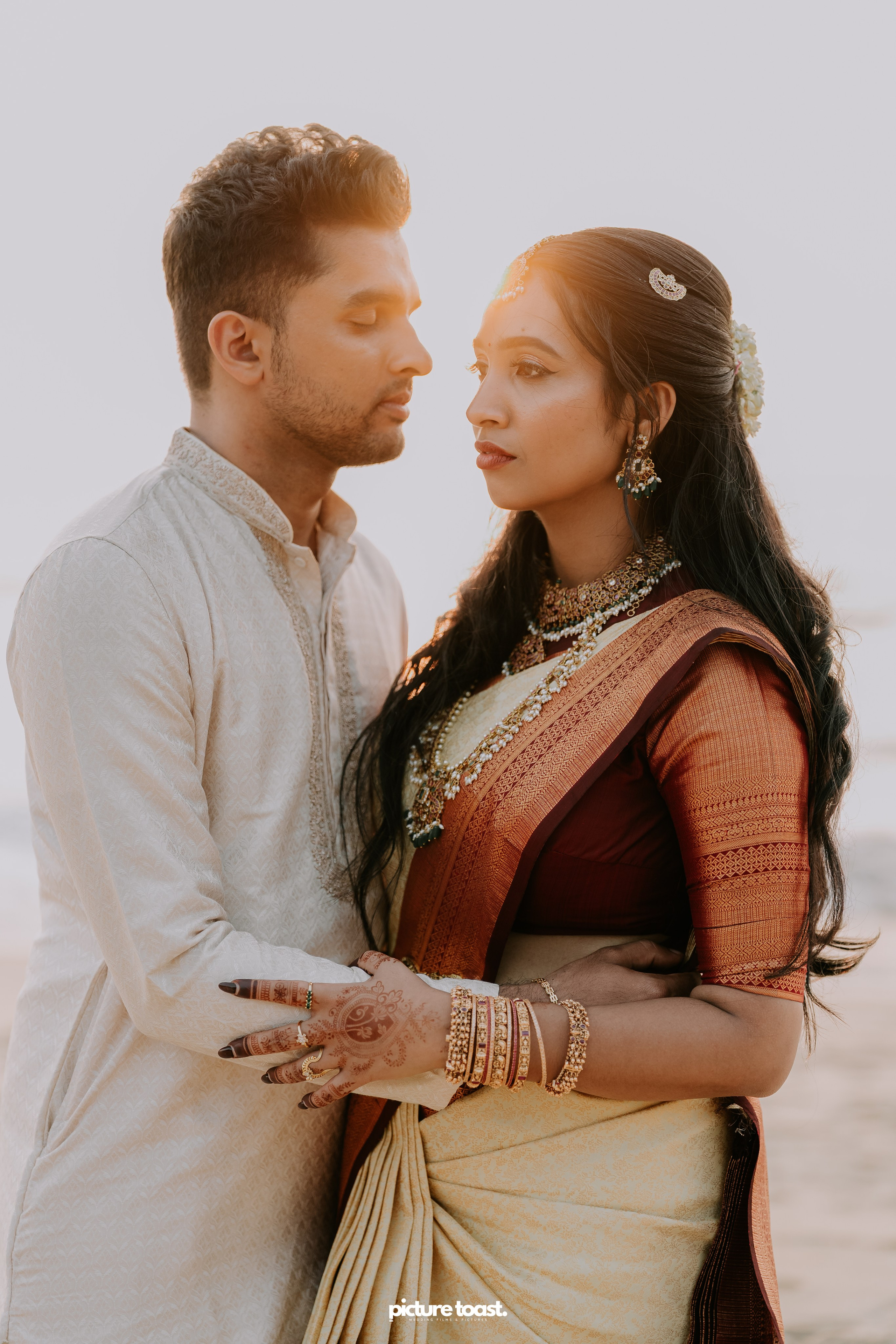 Traditional Kerala Hindu Wedding. Fine art Wedding Photographers in India & Canada