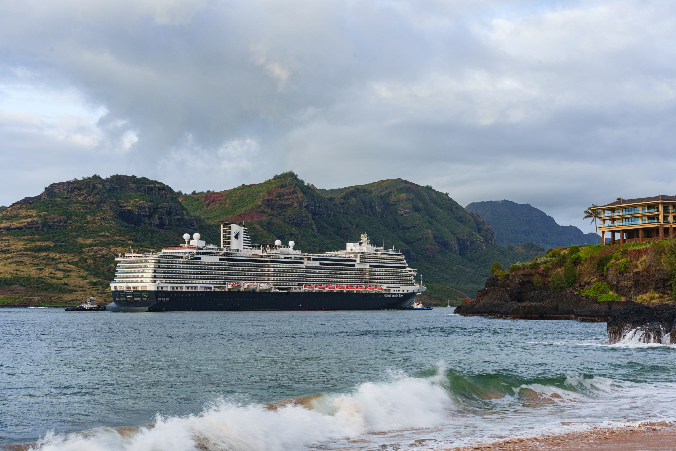 SHIPS. Awards winning photographer in Kauai, Hawaii
