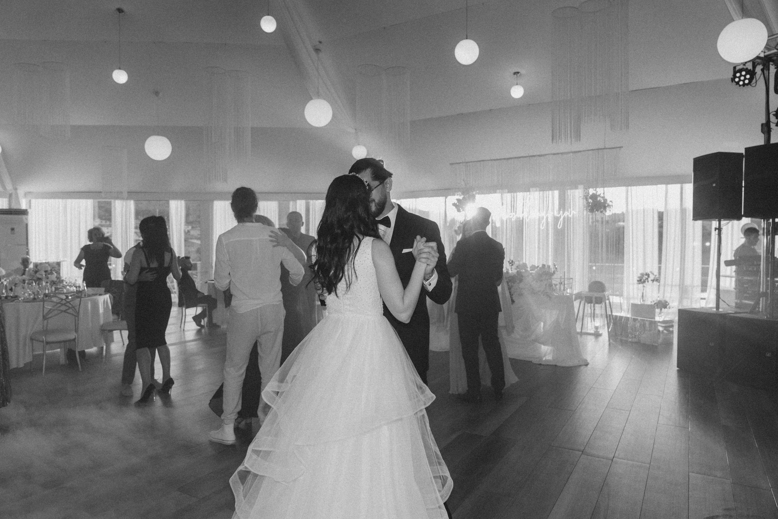 Gabriela & Dragos. Gabrielacojocariu.com