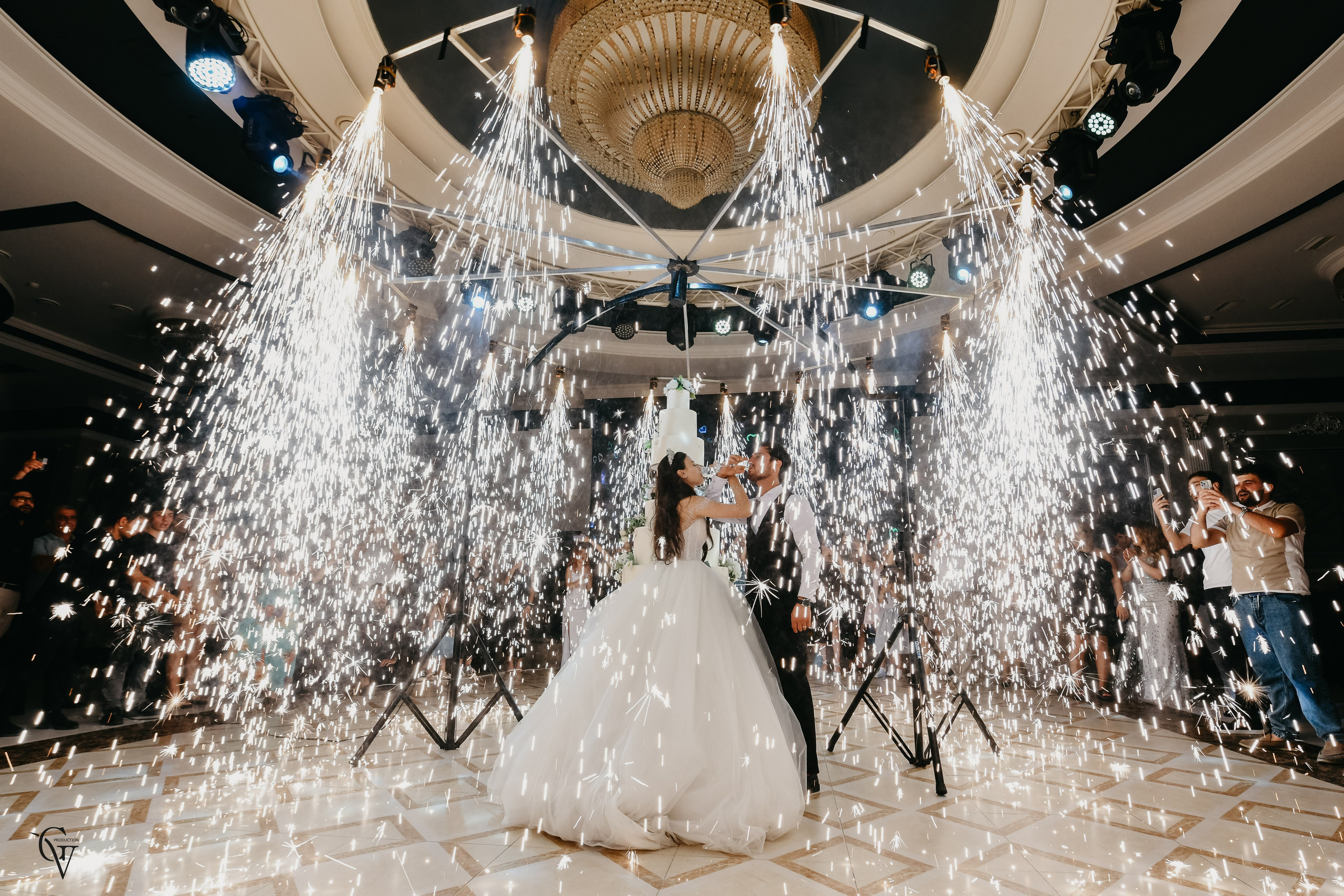 Paruyr & Nina. Wedding photos and video shooting in Armenia and all over the world!!! Photographer in Yerevan