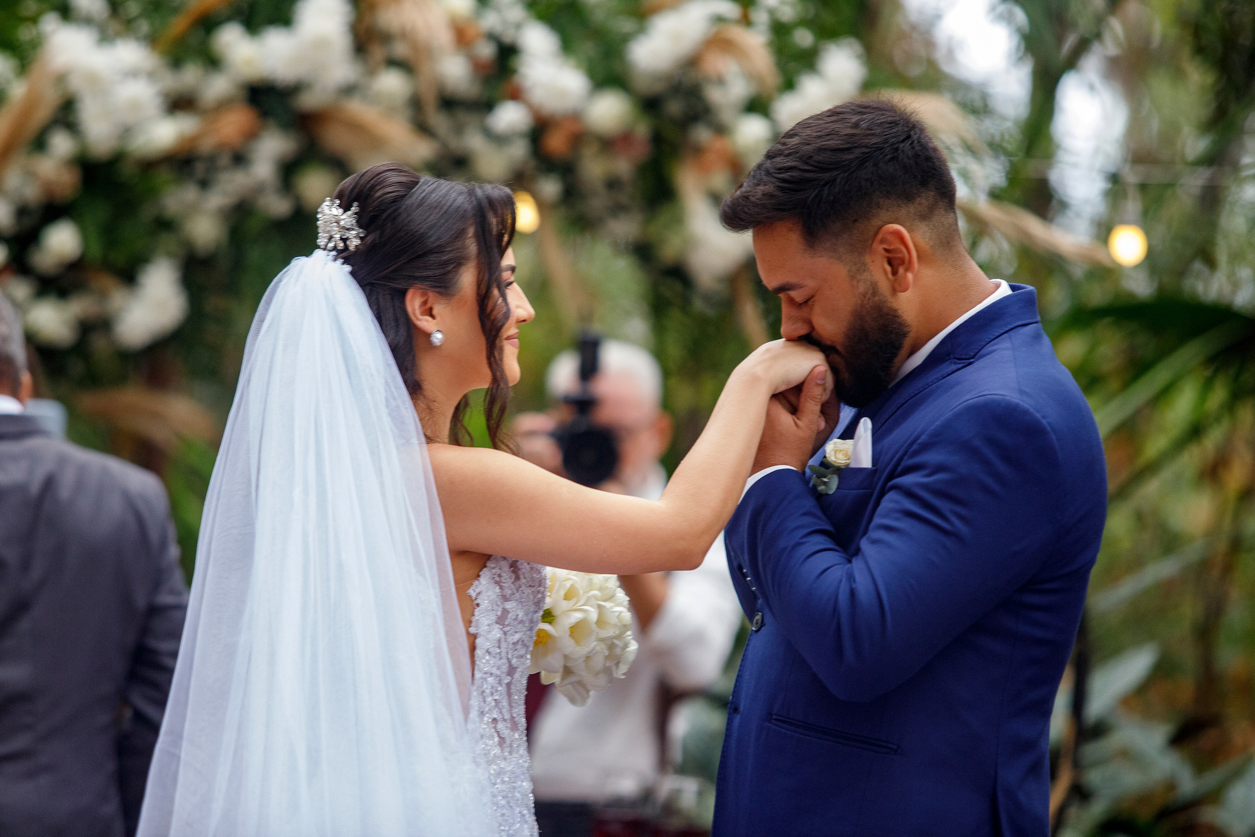 RAFAELLA E SAMUEL. Fotógrafo de Casamento em Belo Horizonte | Emerson Garbini