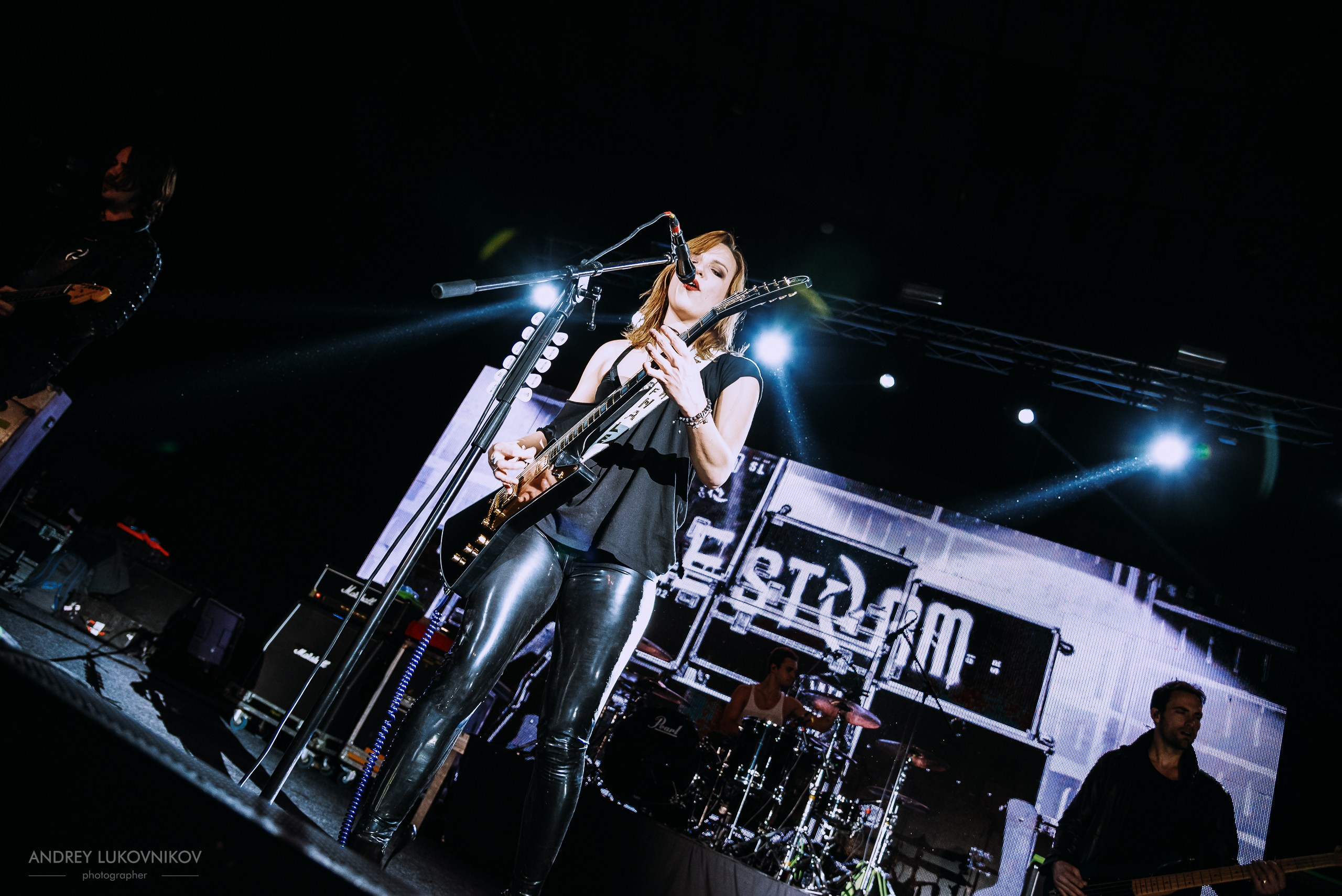 Halestorm. Into the Wild Life Tour 2016