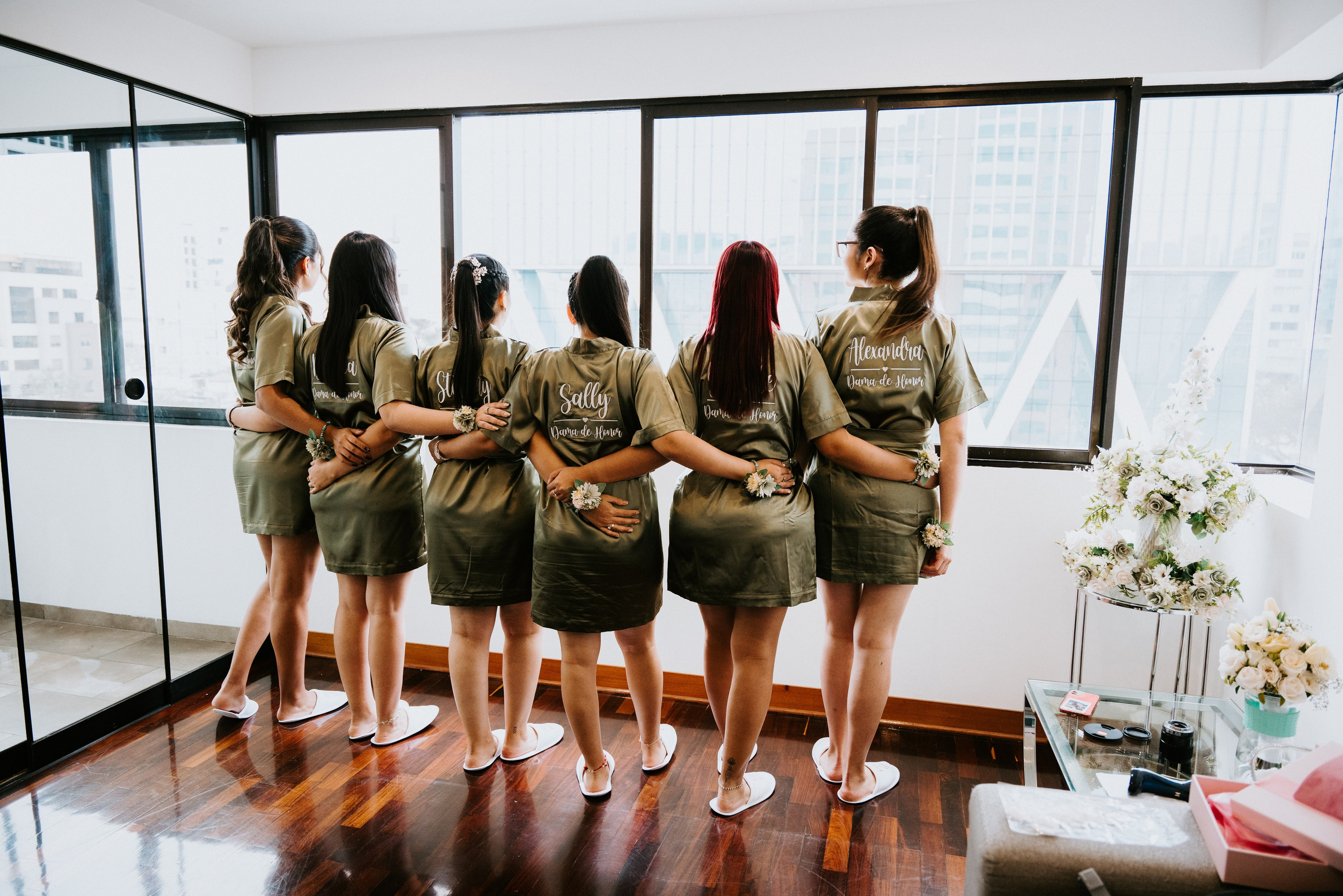 Un vistazo de un día especial. Fotógrafo de Bodas en Lima | Ronhy Altamirano. Fotografía narrativa y cinematográfica para bodas, quinceañeras y eventos exclusivos