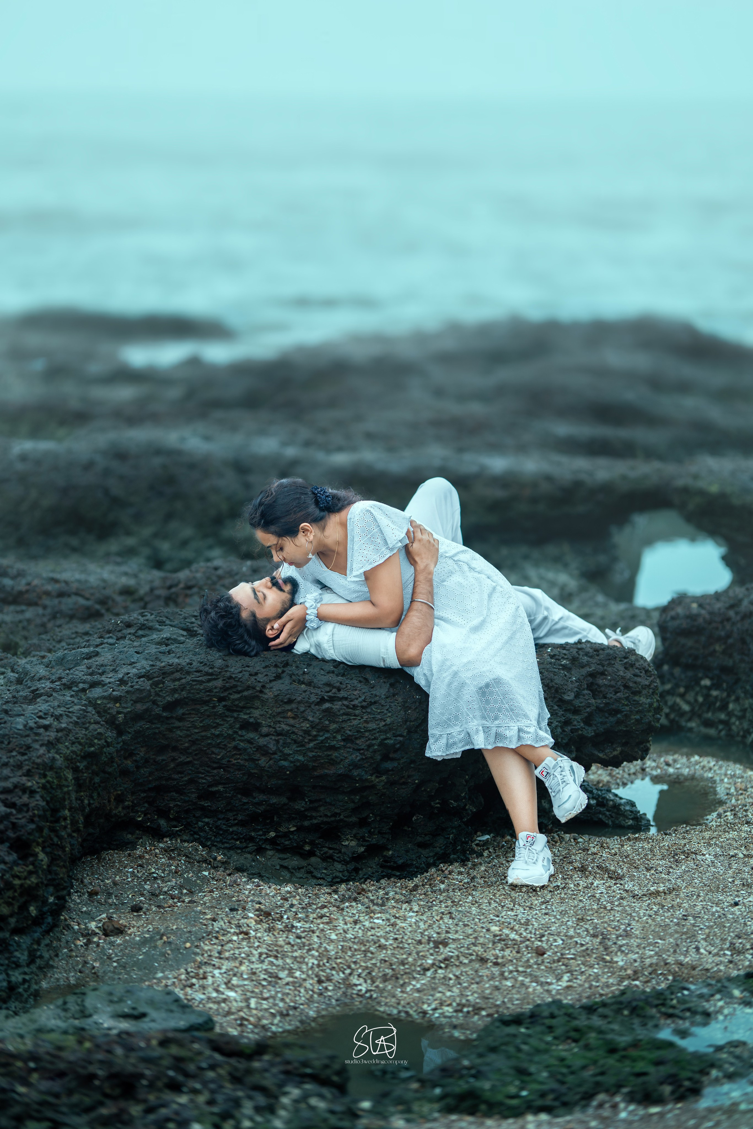 ARUN & REHNA BEACH PREWEDDING. STUDIO3WEDDINGCOMPANY