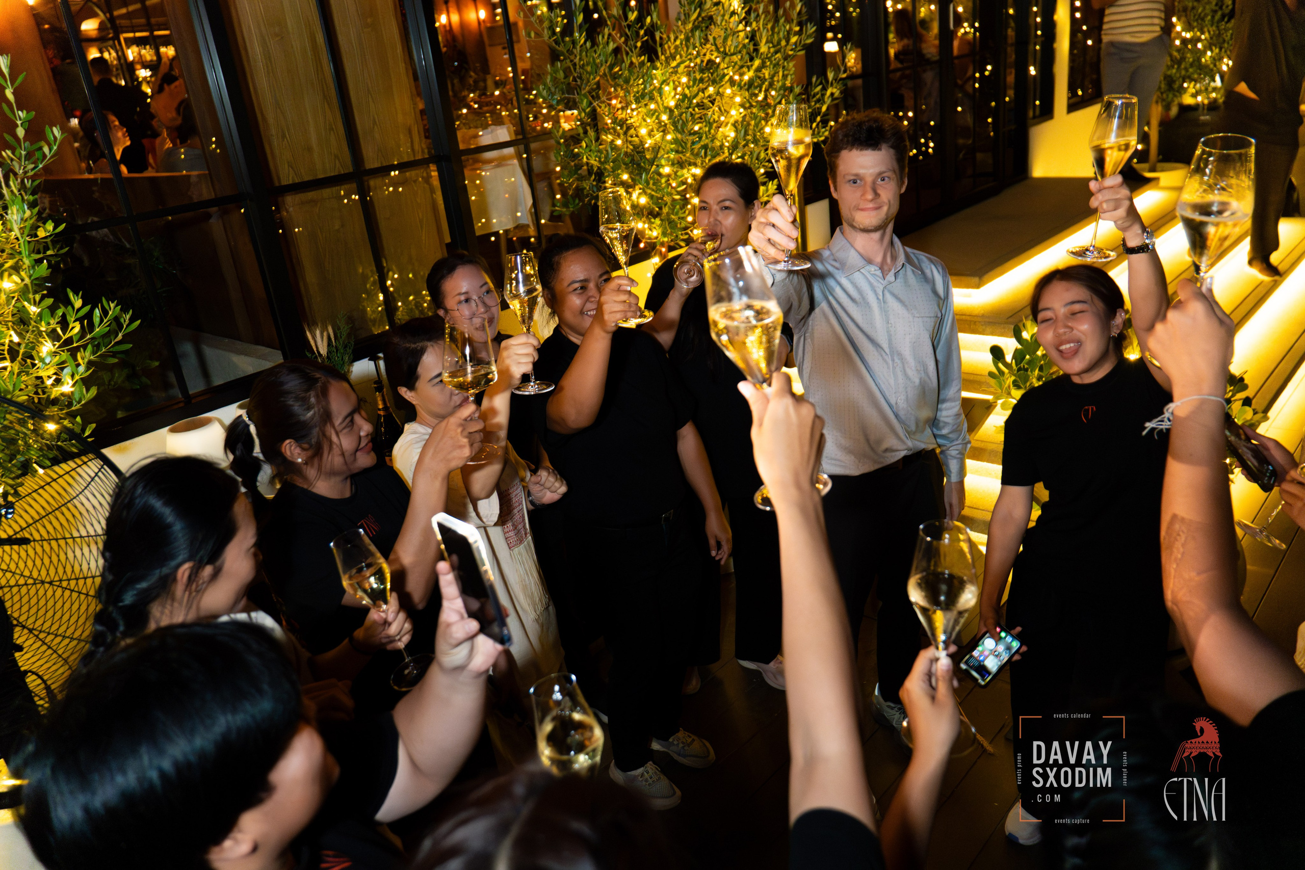 Новогодняя вечеринка | Фоторепортаж | Афиша | DAVAYSXODIM.com PHUKET. АФИША|ФОТОРЕПОРТАЖИ|ИВЕНТЫ|ПХУКЕТ