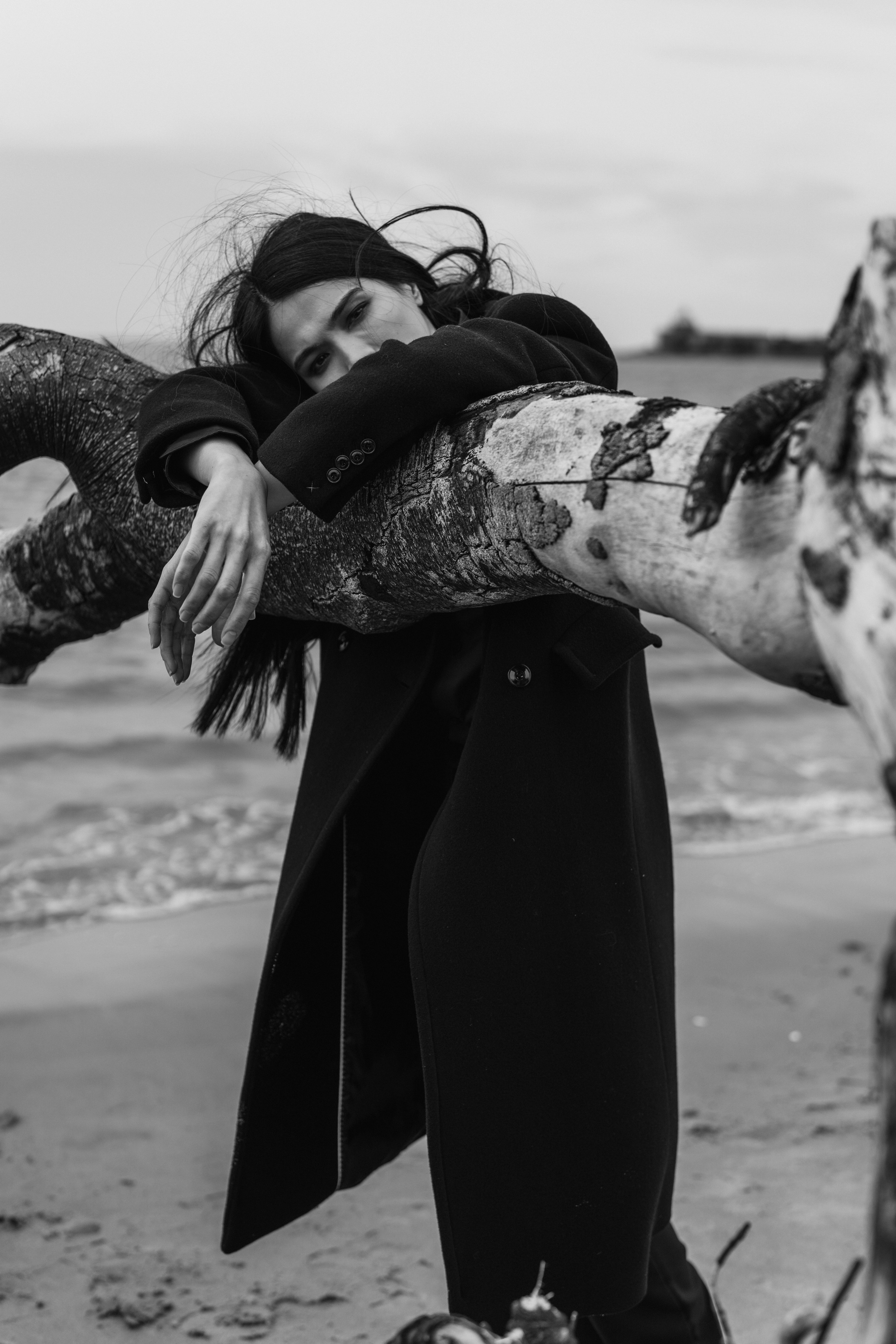 Shirin Beach. Modern maternity photographer in Long Island New York