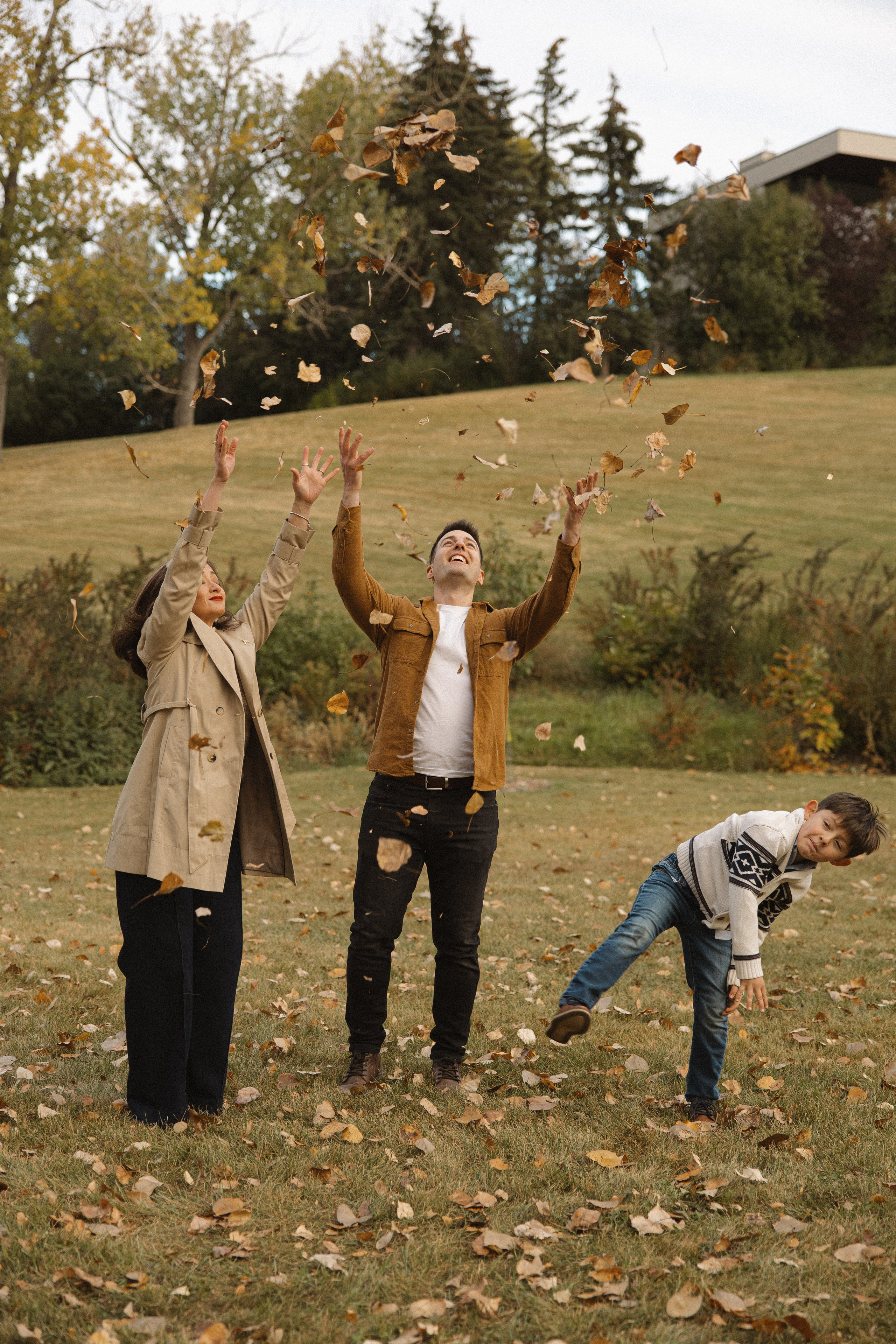 Karen and her beautiful family. Photographer Stanislav Antonov