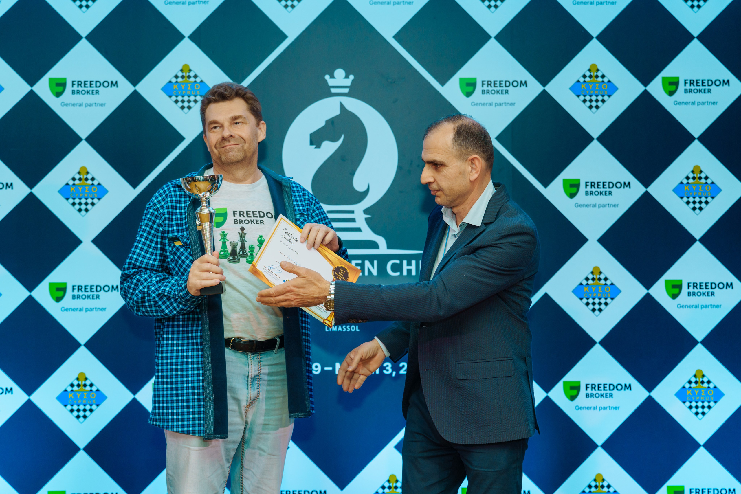 Chess. Photographer in Cyprus