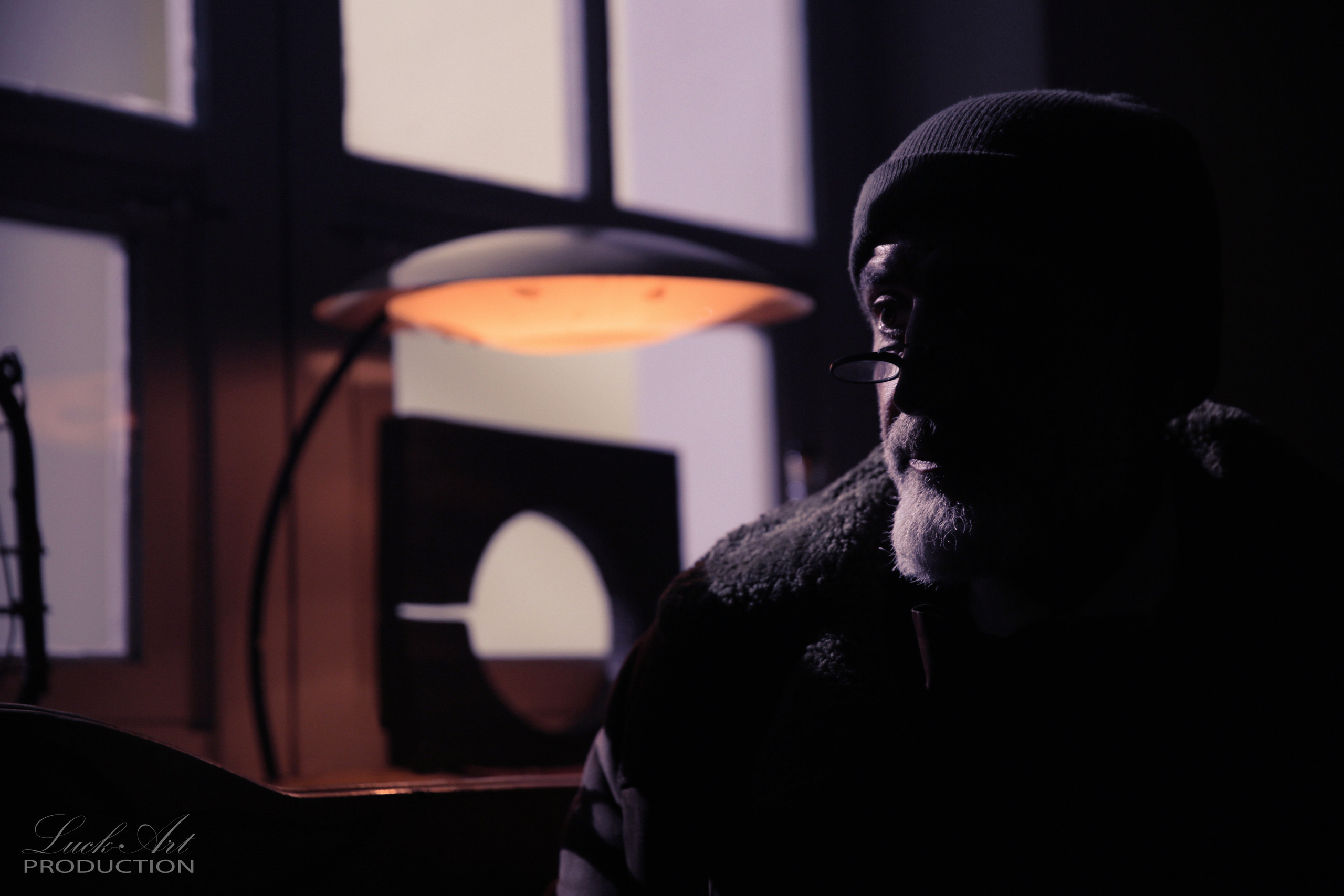 სტუდიური და გარე ფოტოსესიები. Clapp Studio