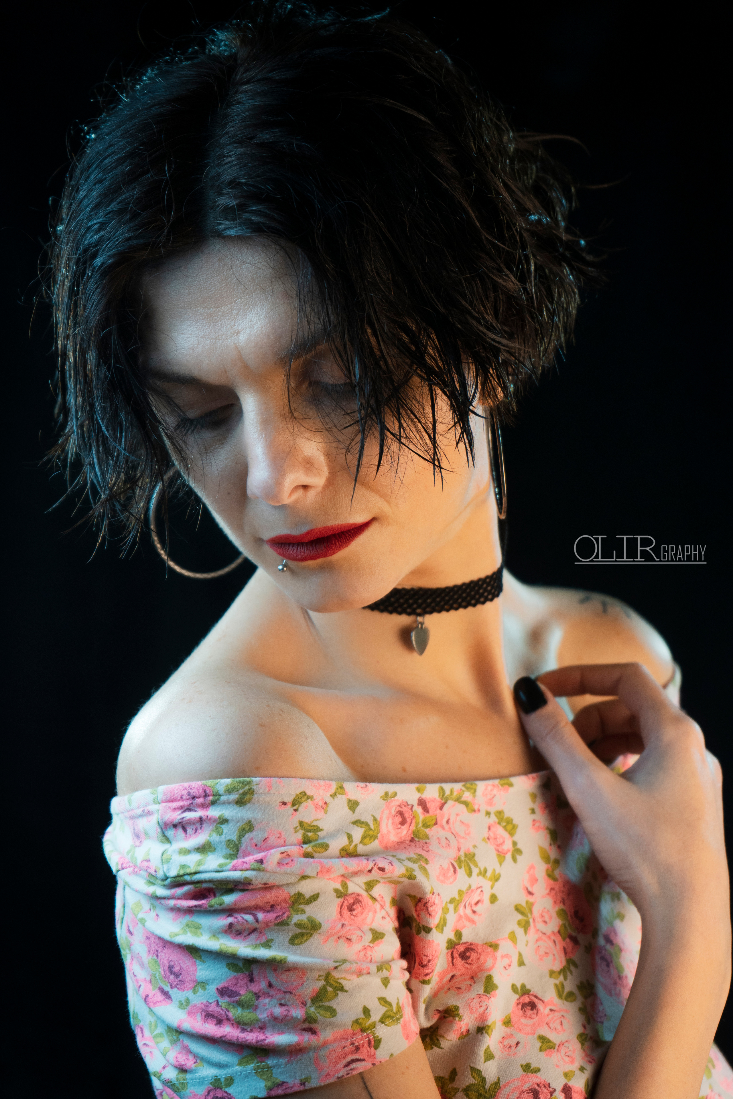 სტუდიური და გარე ფოტოსესიები. Clapp Studio