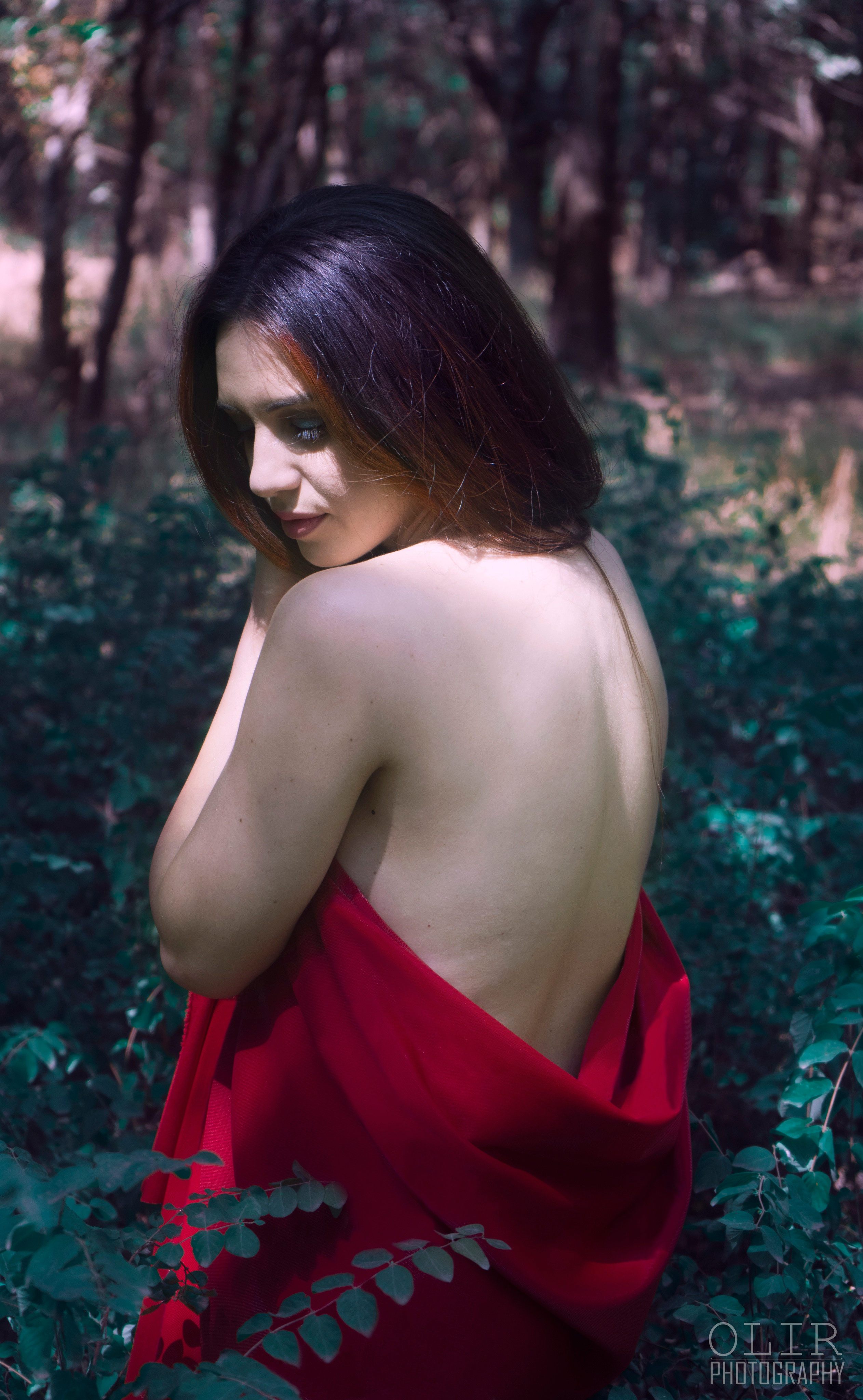 სტუდიური და გარე ფოტოსესიები. Clapp Studio