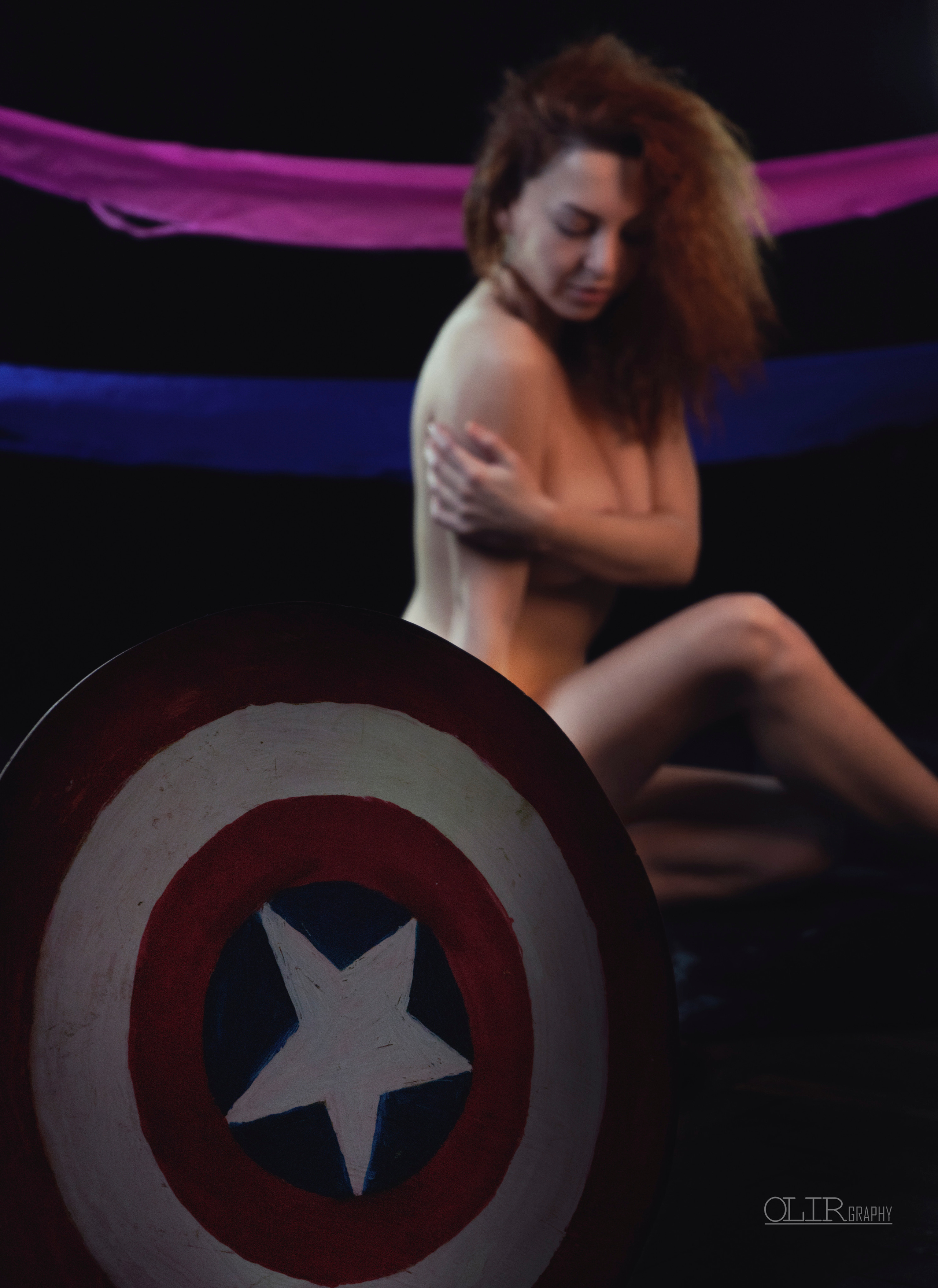 სტუდიური და გარე ფოტოსესიები. Clapp Studio