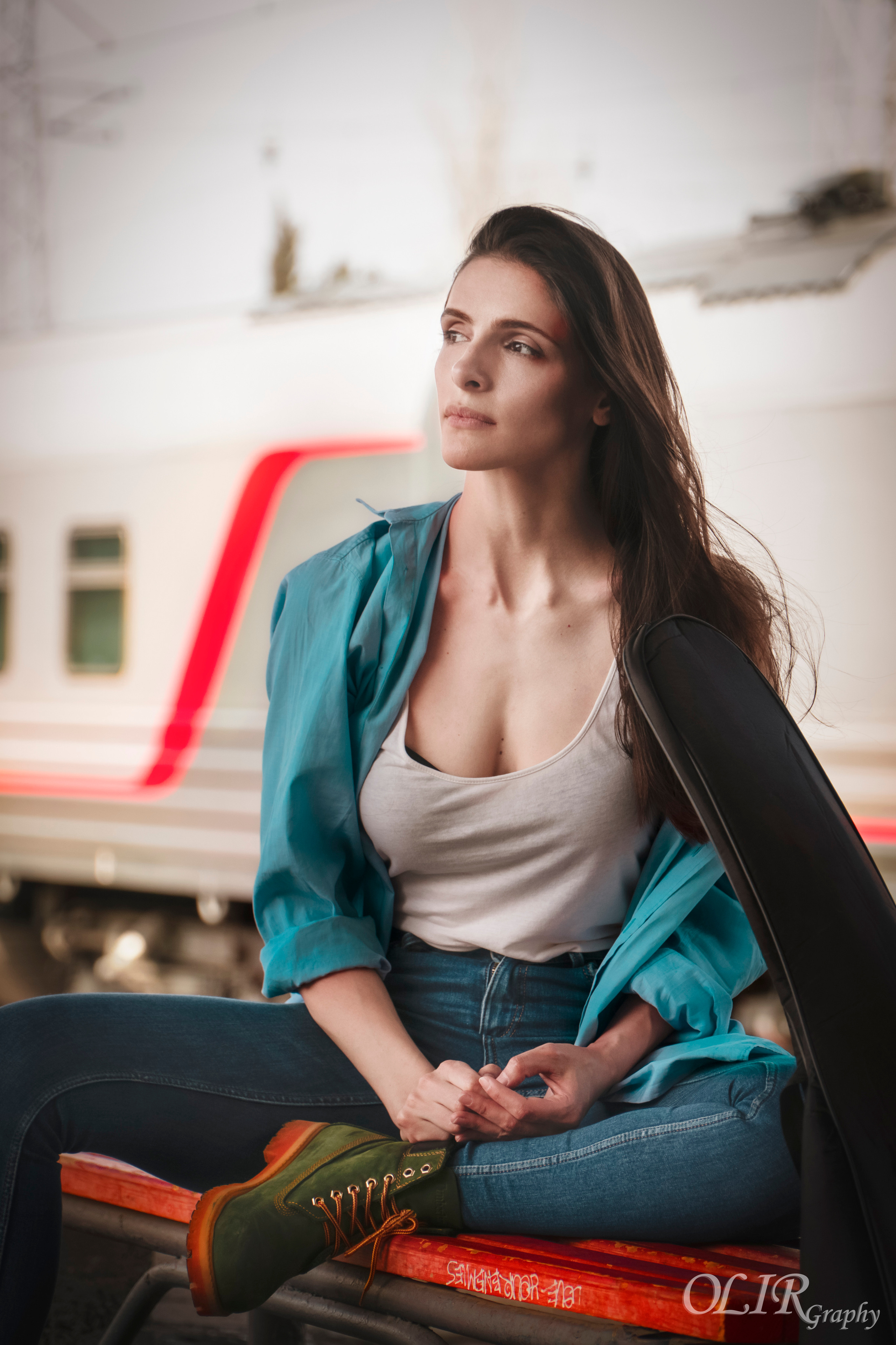 სტუდიური და გარე ფოტოსესიები. Clapp Studio