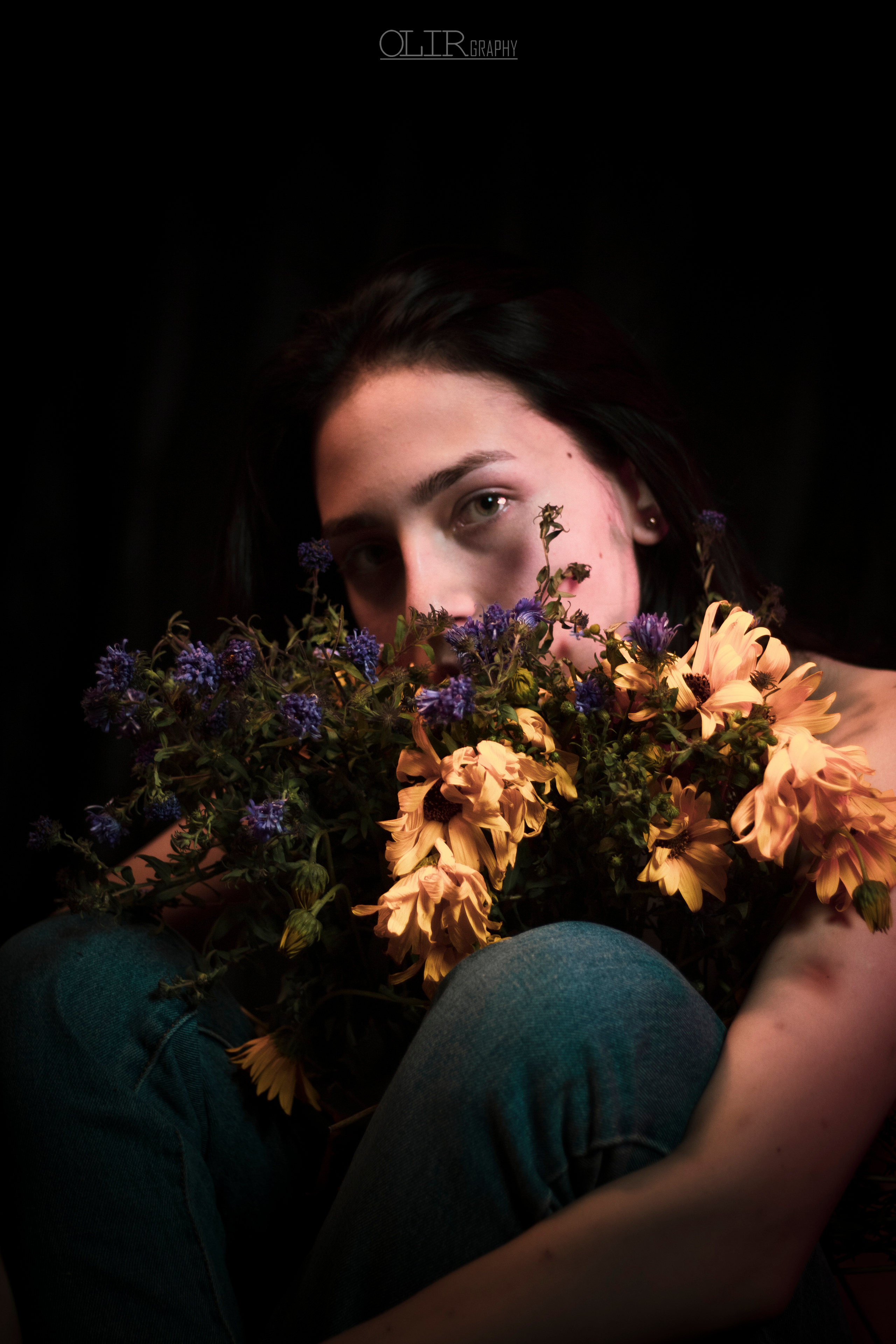 სტუდიური და გარე ფოტოსესიები. Clapp Studio