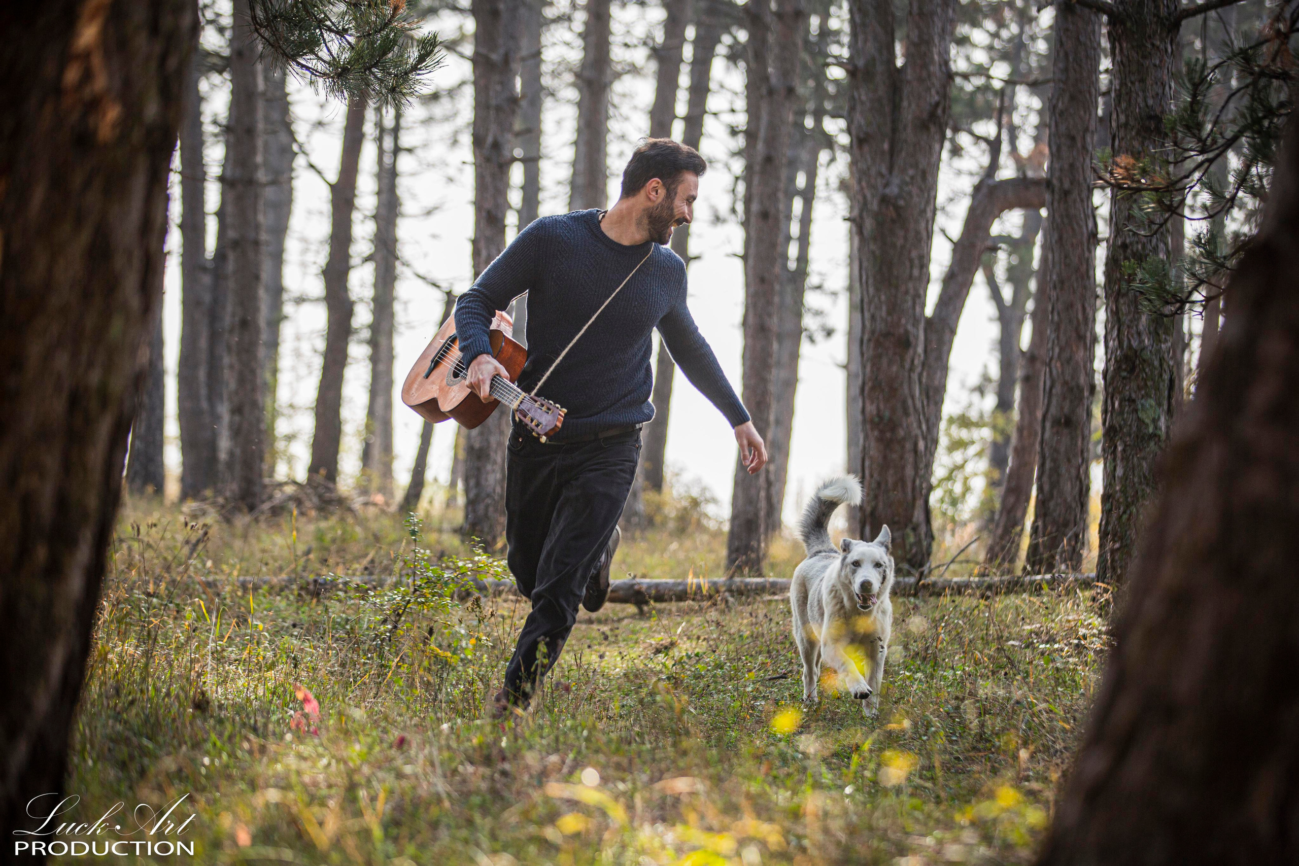 სტუდიური და გარე ფოტოსესიები. Clapp Studio