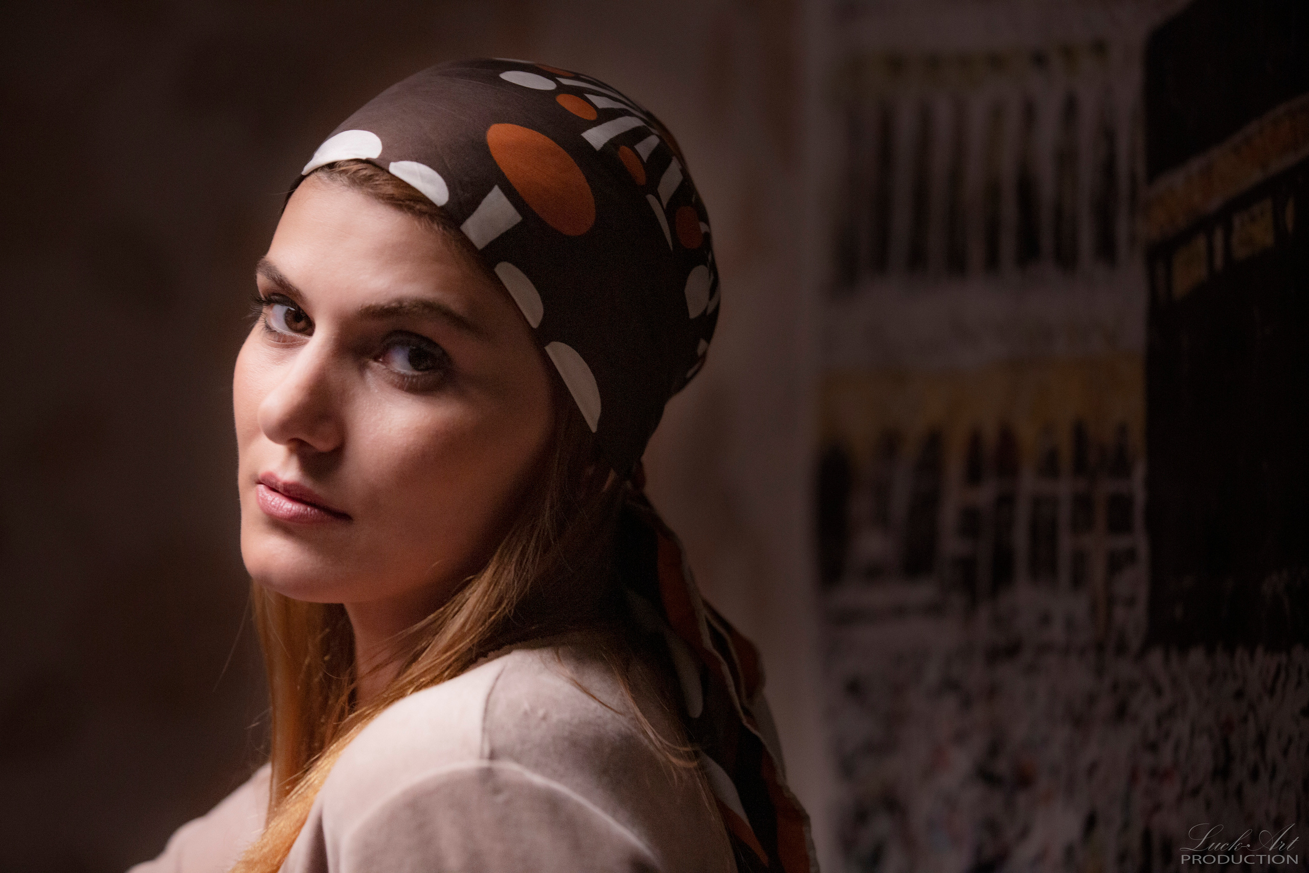 სტუდიური და გარე ფოტოსესიები. Clapp Studio