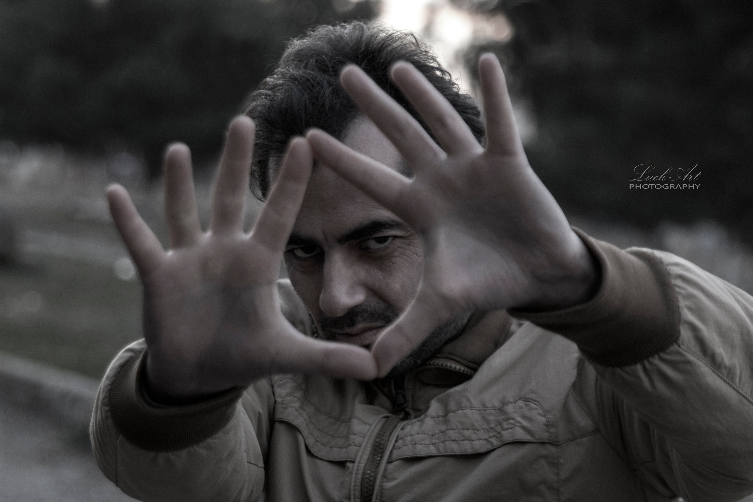 სტუდიური და გარე ფოტოსესიები. Clapp Studio