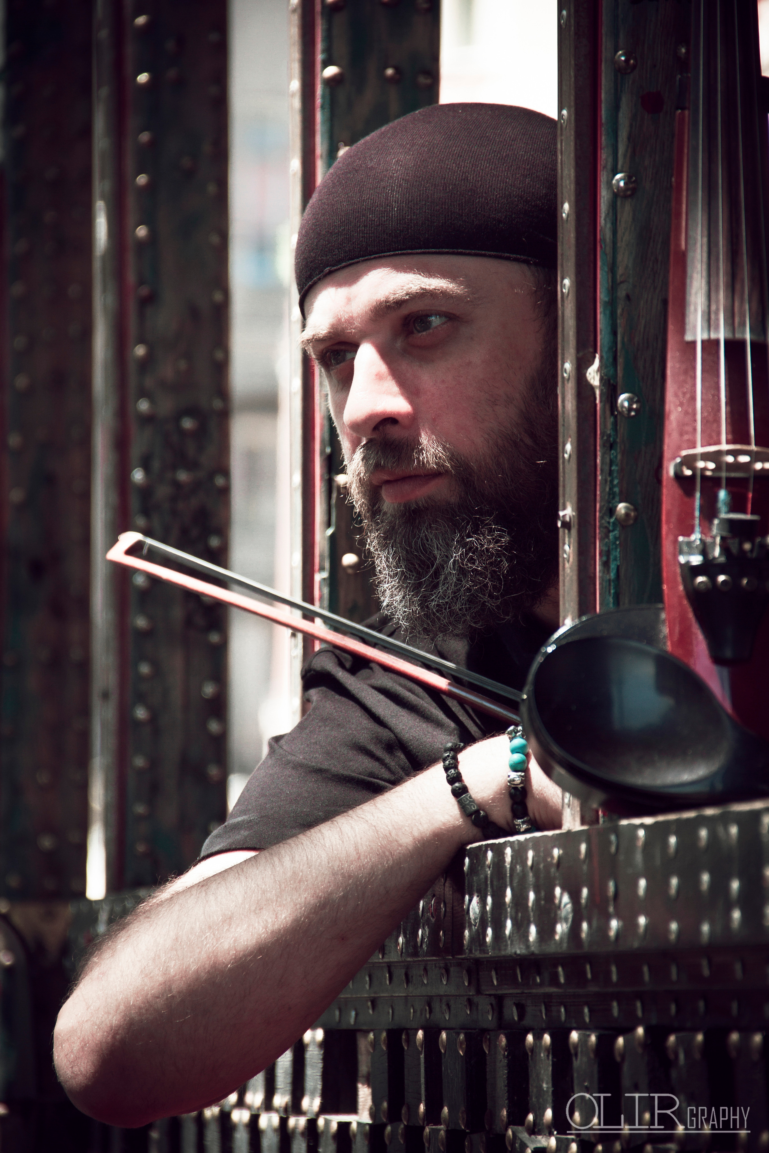 სტუდიური და გარე ფოტოსესიები. Clapp Studio