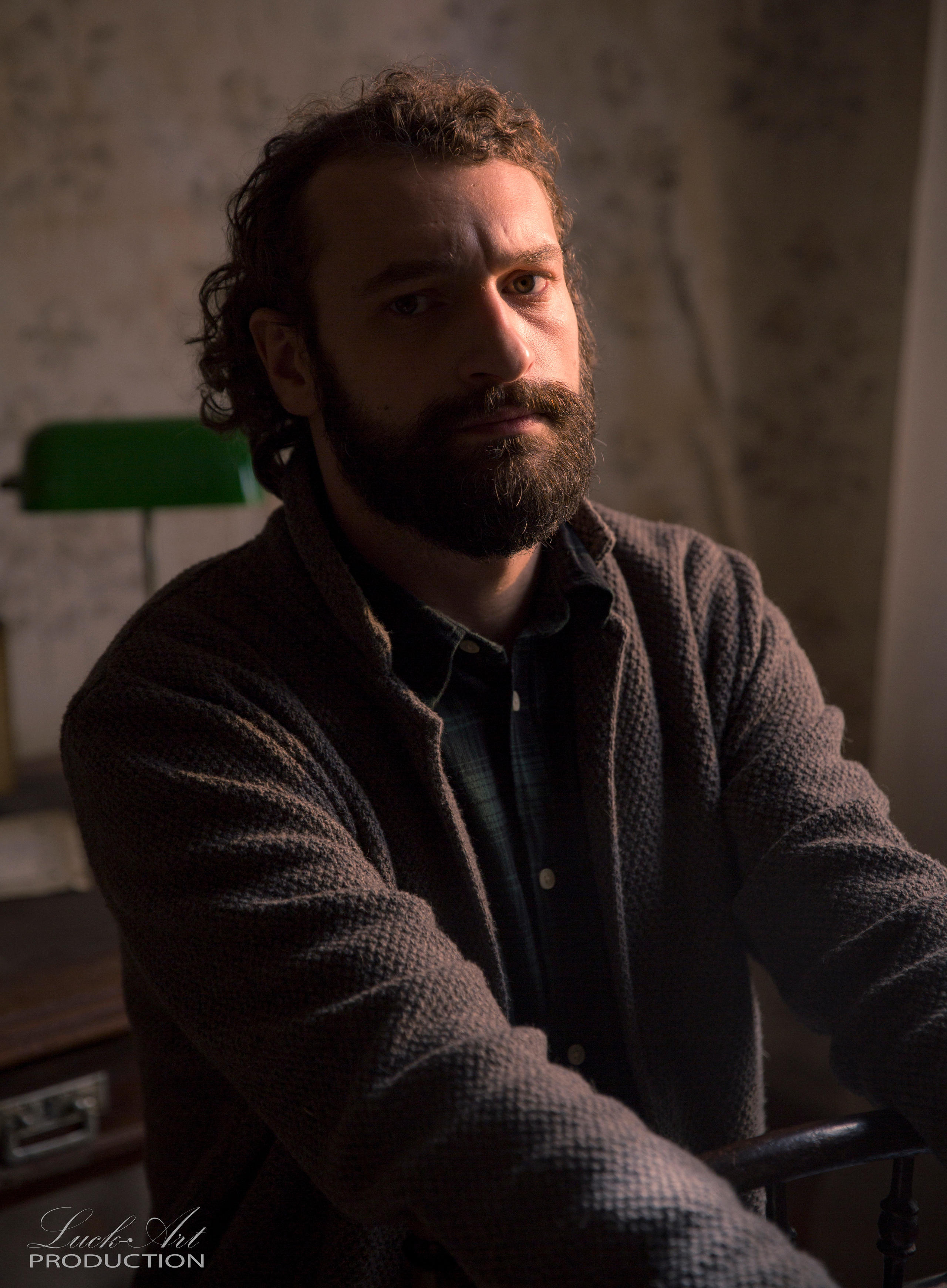 სტუდიური და გარე ფოტოსესიები. Clapp Studio