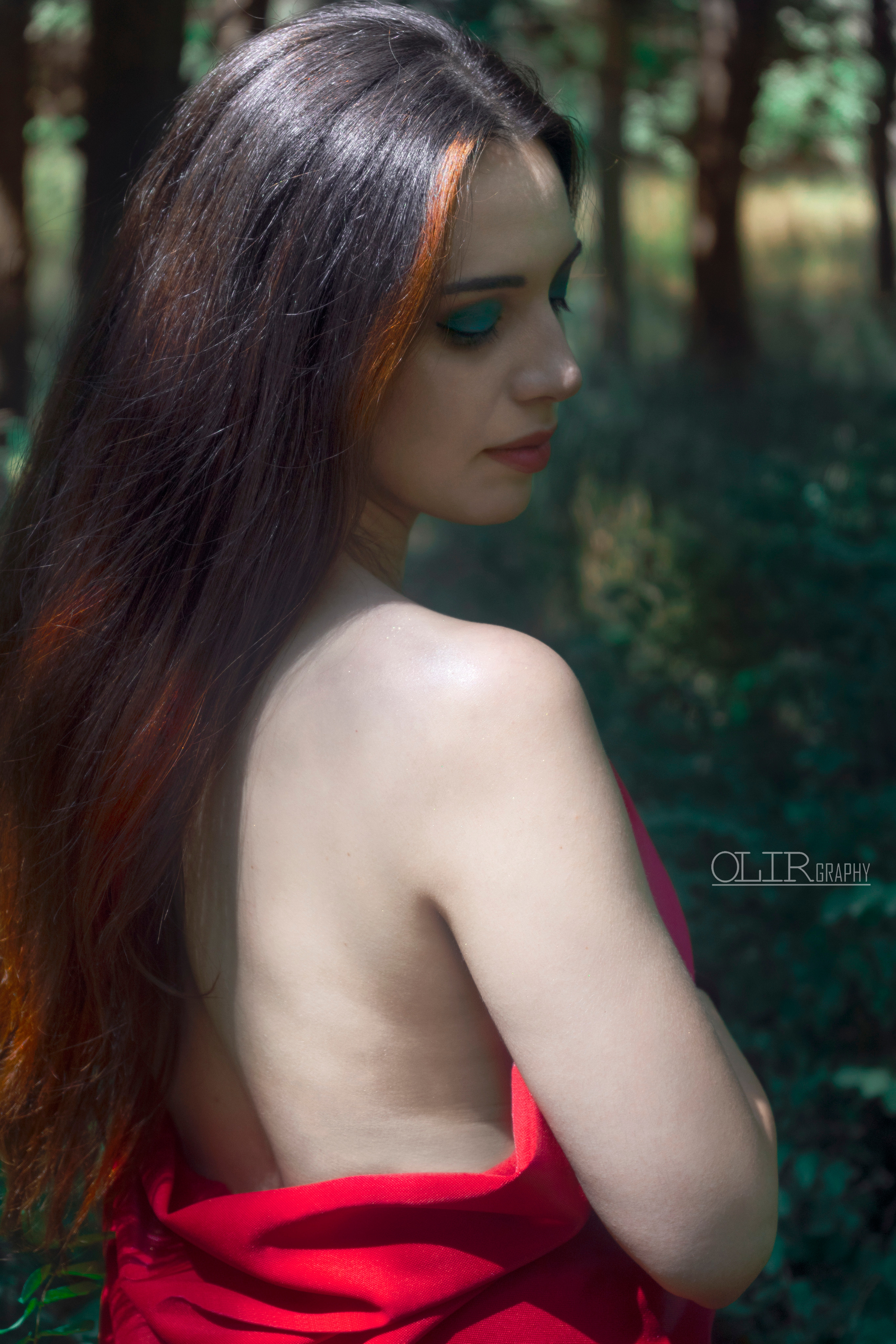 სტუდიური და გარე ფოტოსესიები. Clapp Studio