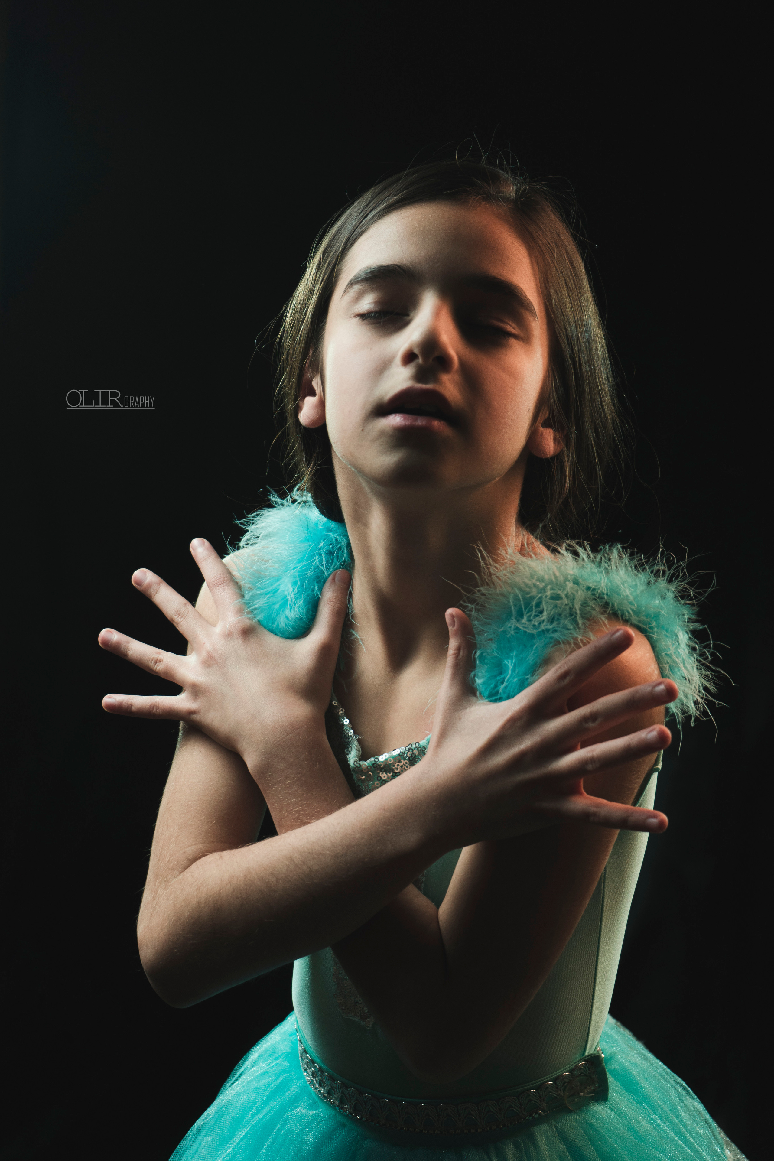 სტუდიური და გარე ფოტოსესიები. Clapp Studio