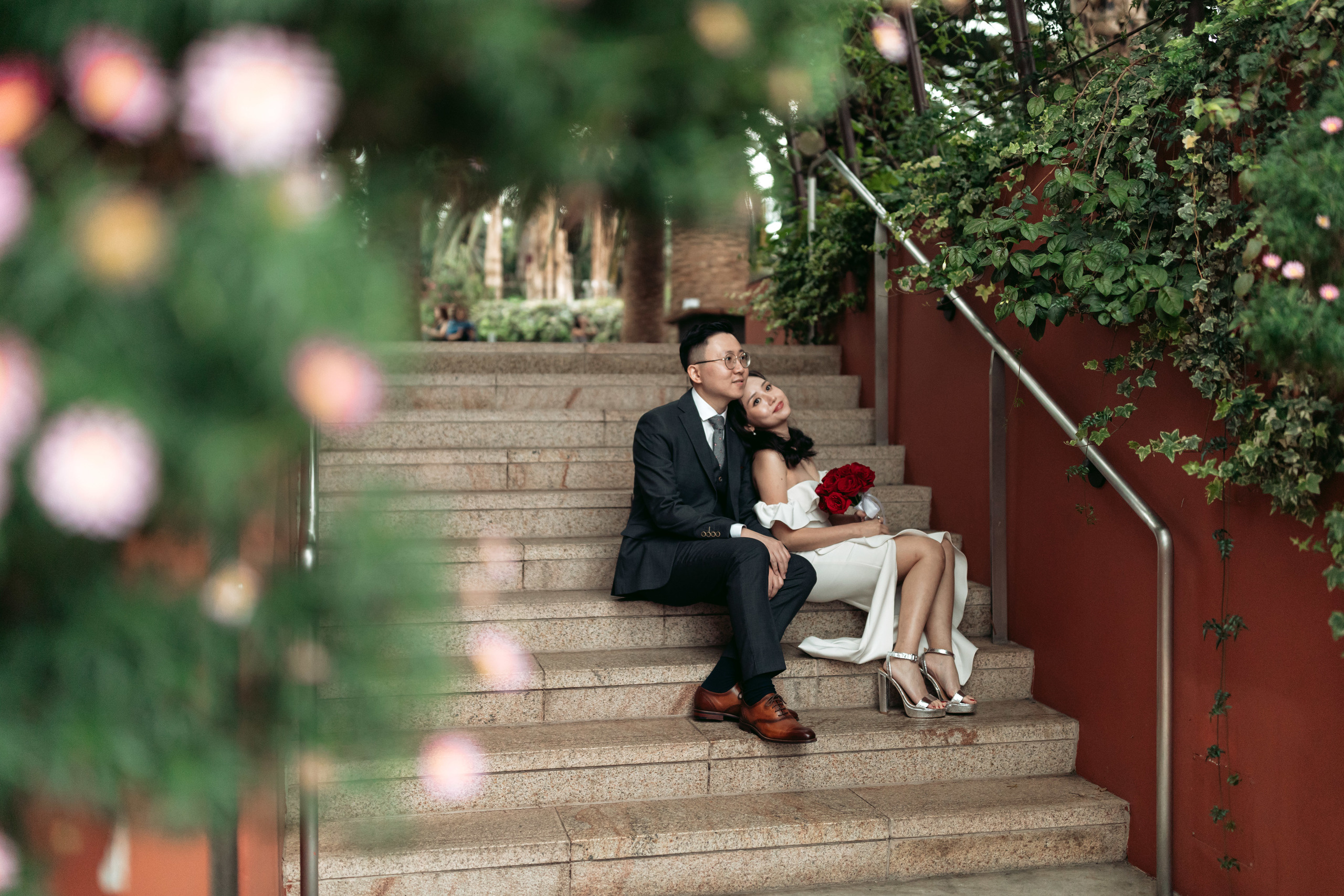 Blooming love. Photographer in Singapore Kate Bird