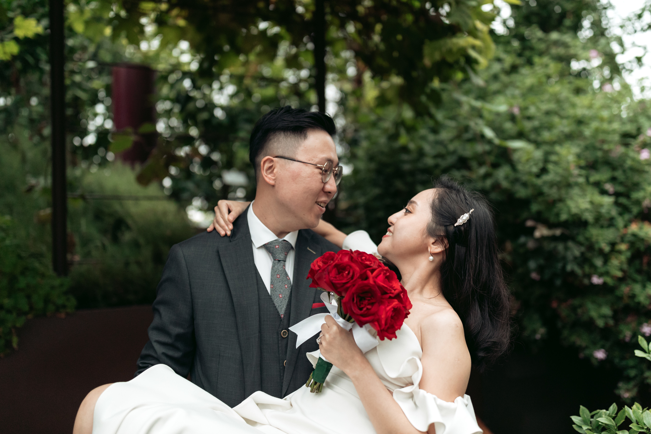 Blooming love. Photographer in Singapore Kate Bird