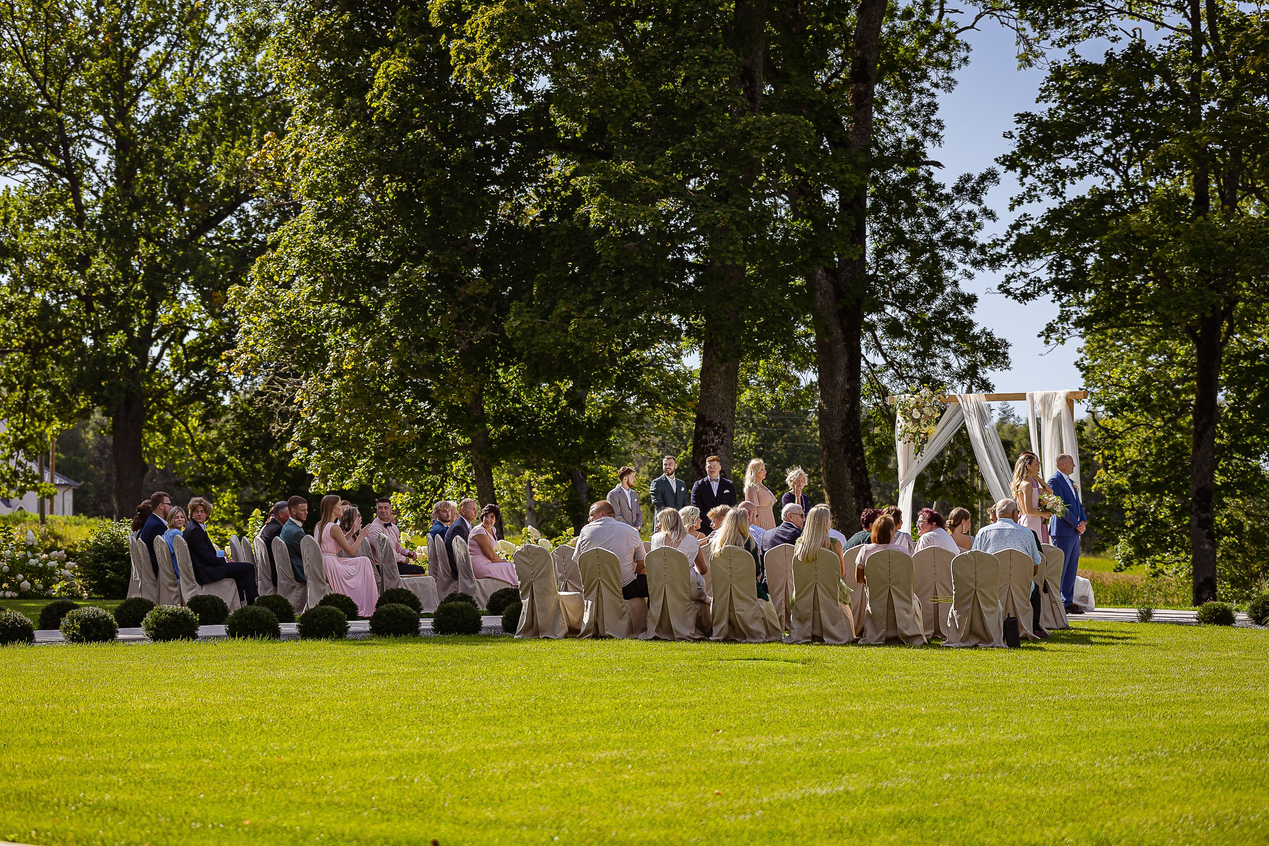 Wedding Day Felicita ♡ Gatis. Photographer Eduard Nesterov