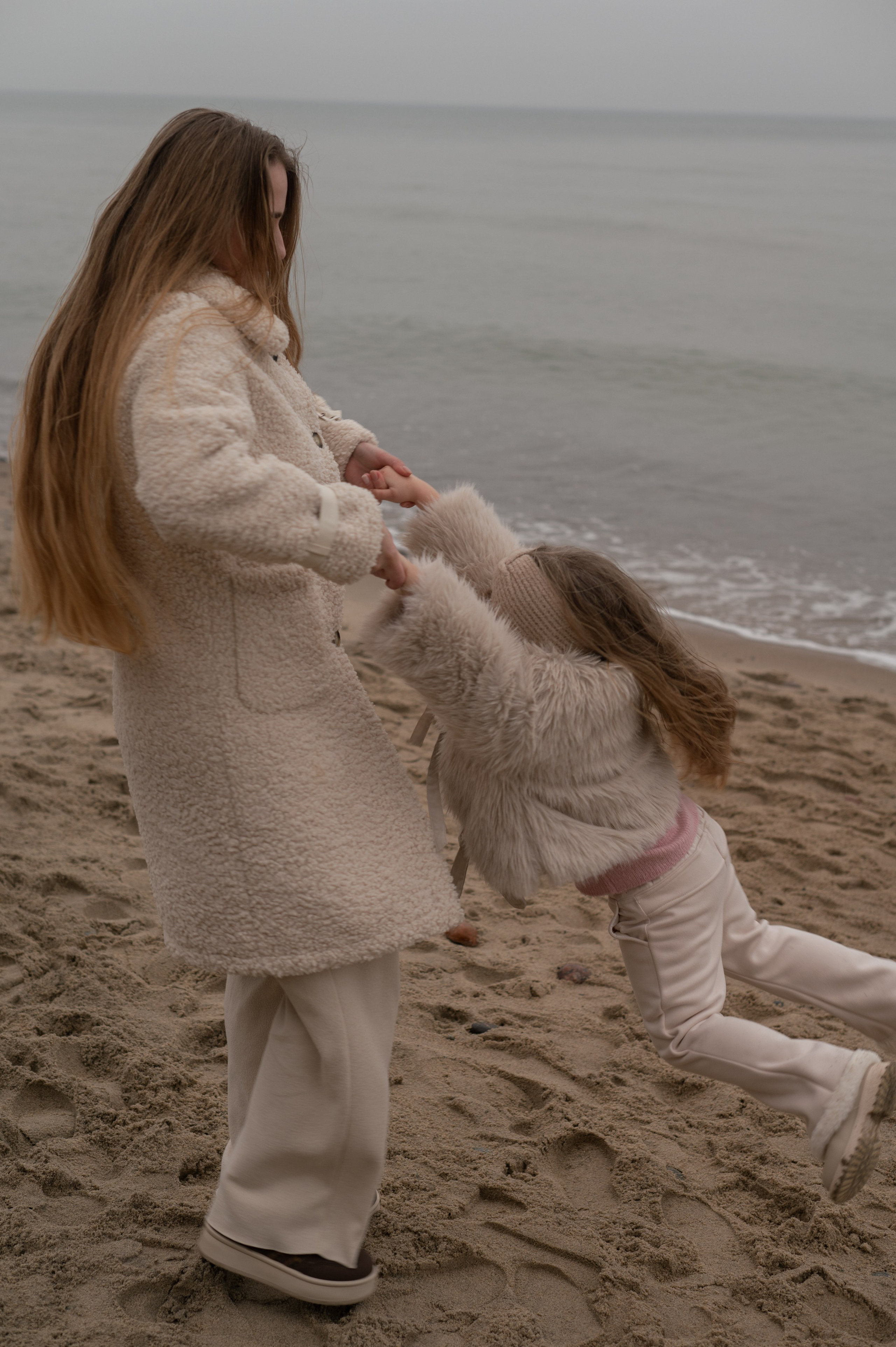 Семейная фотосессия мама и дети Калининград Зеленоградск. Фотограф в Калининграде Анна Пошкус