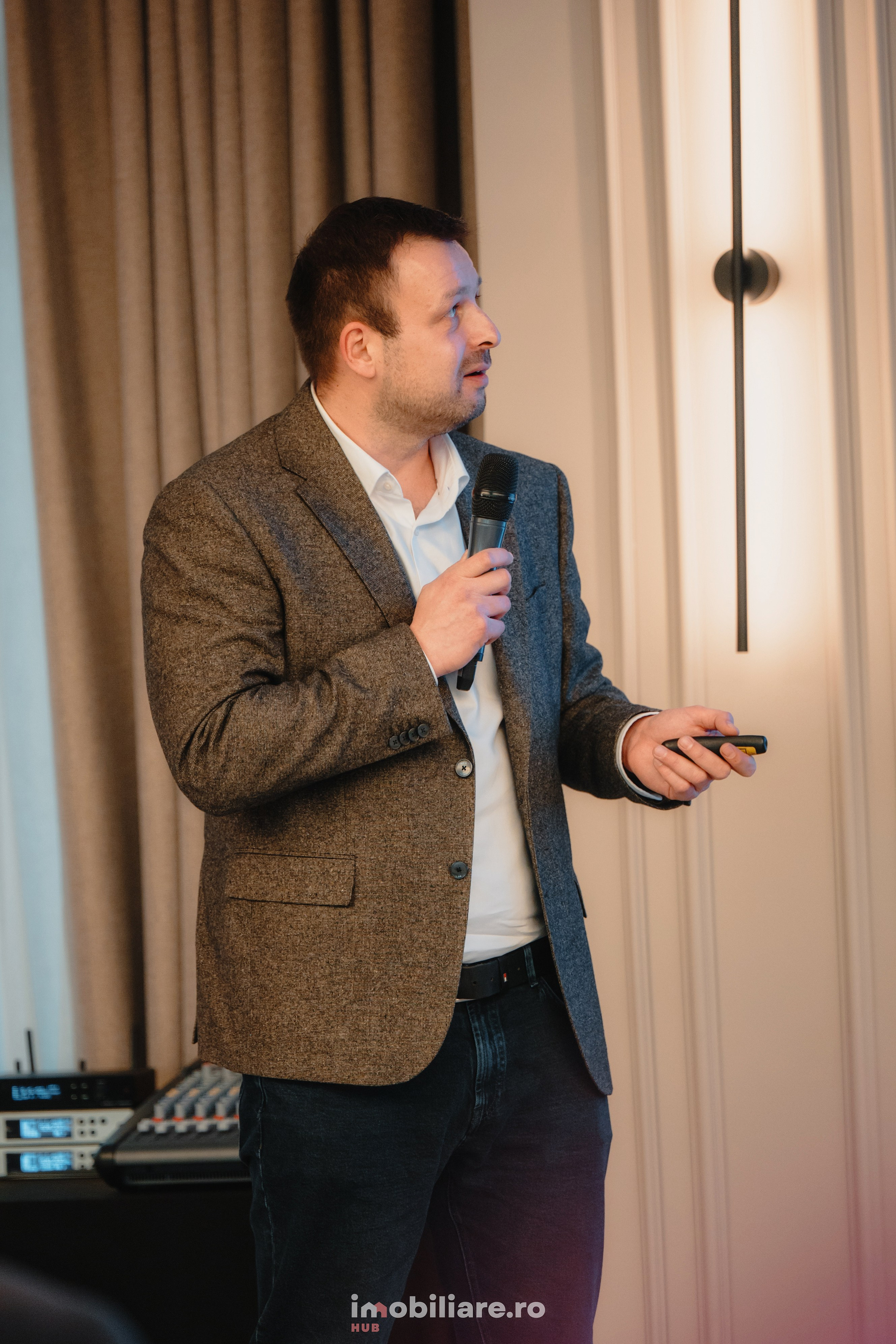 Imobiliare HUB 2026. Laurentiu Stefan StoryTeller
