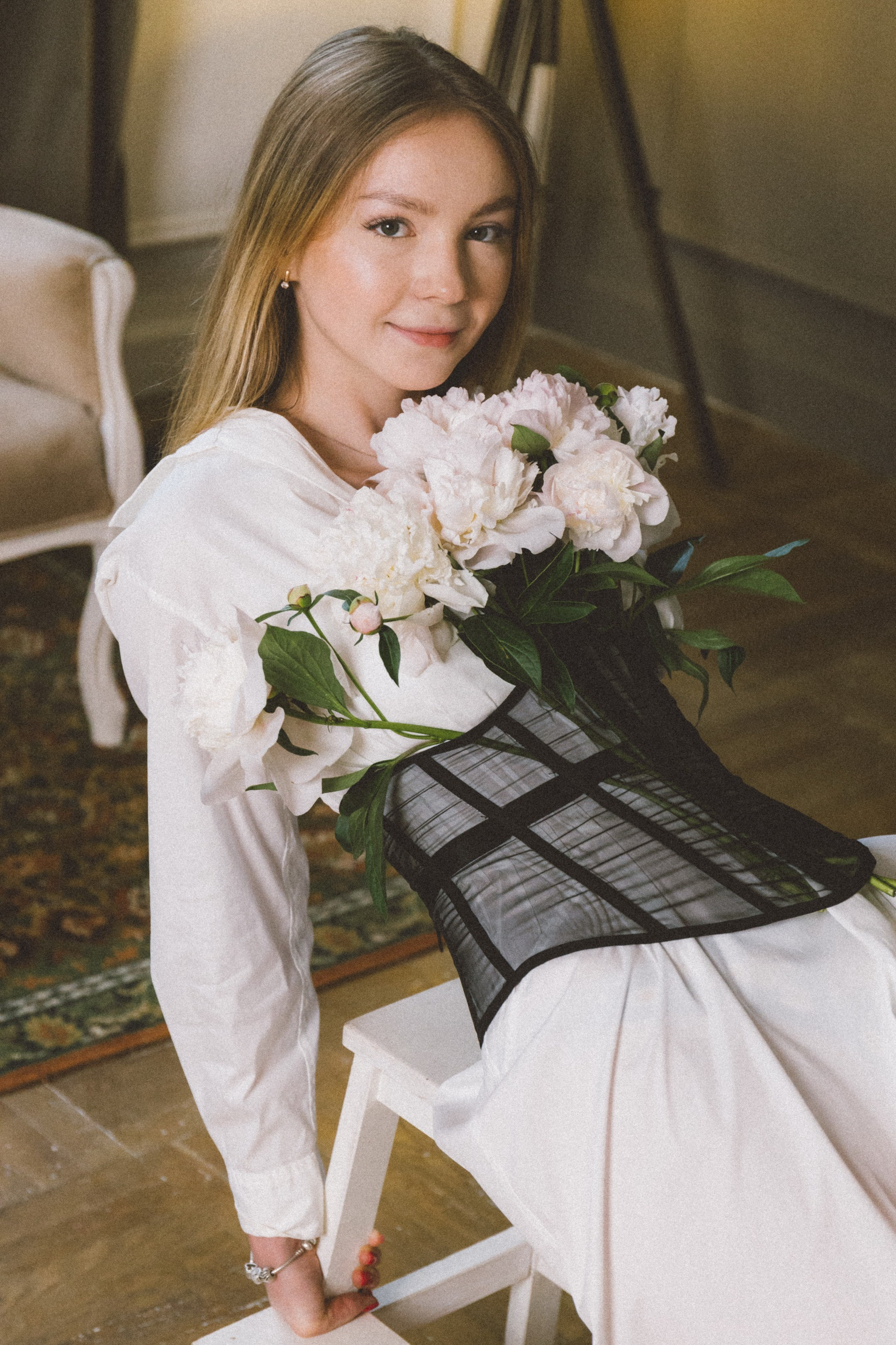 Алеся-фотосессия для художника. Фотограф Анна Кучерявая | Свадьбы и мероприятия в Дубае