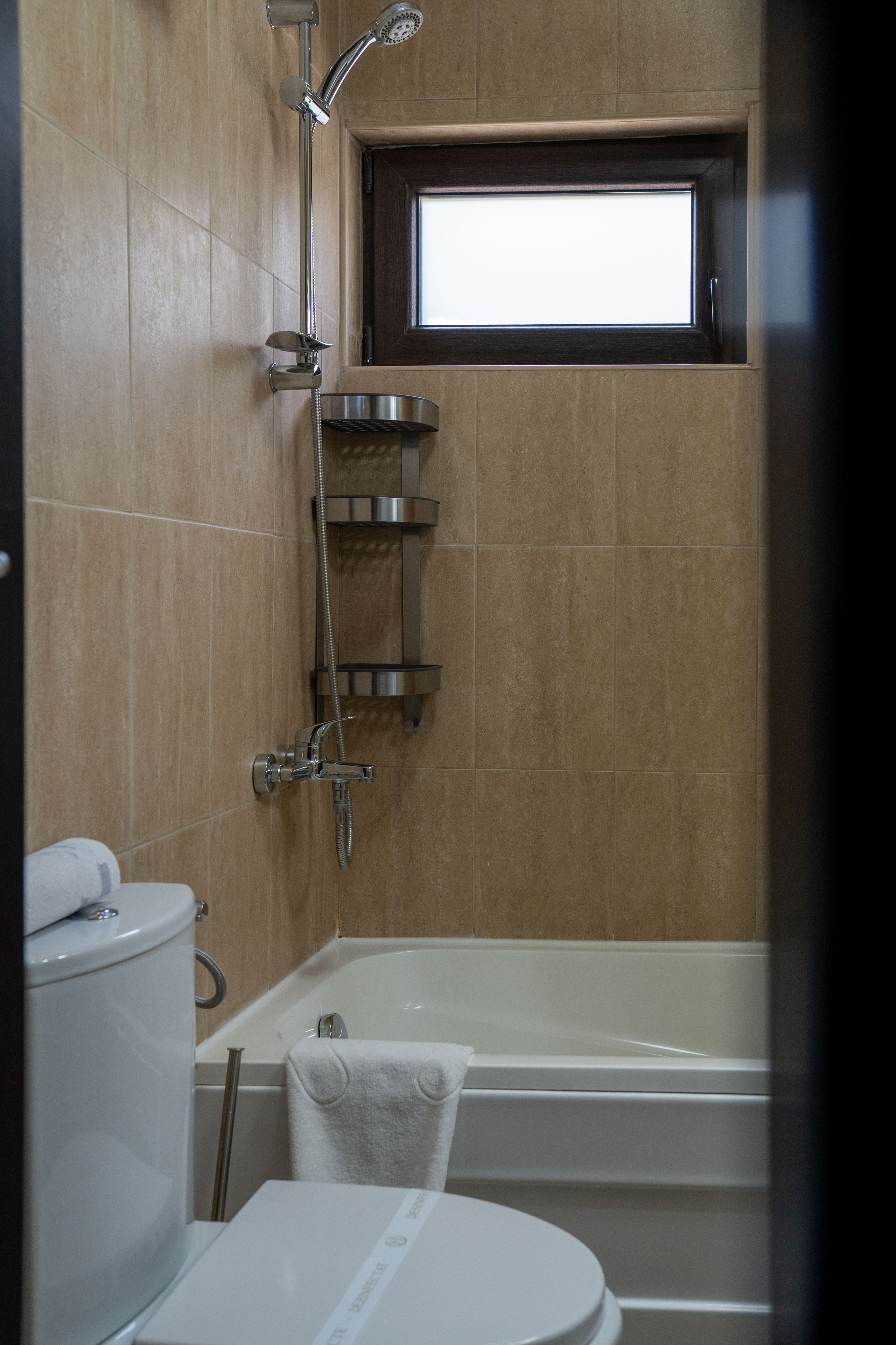 Casa 86. Creste si calatoreste