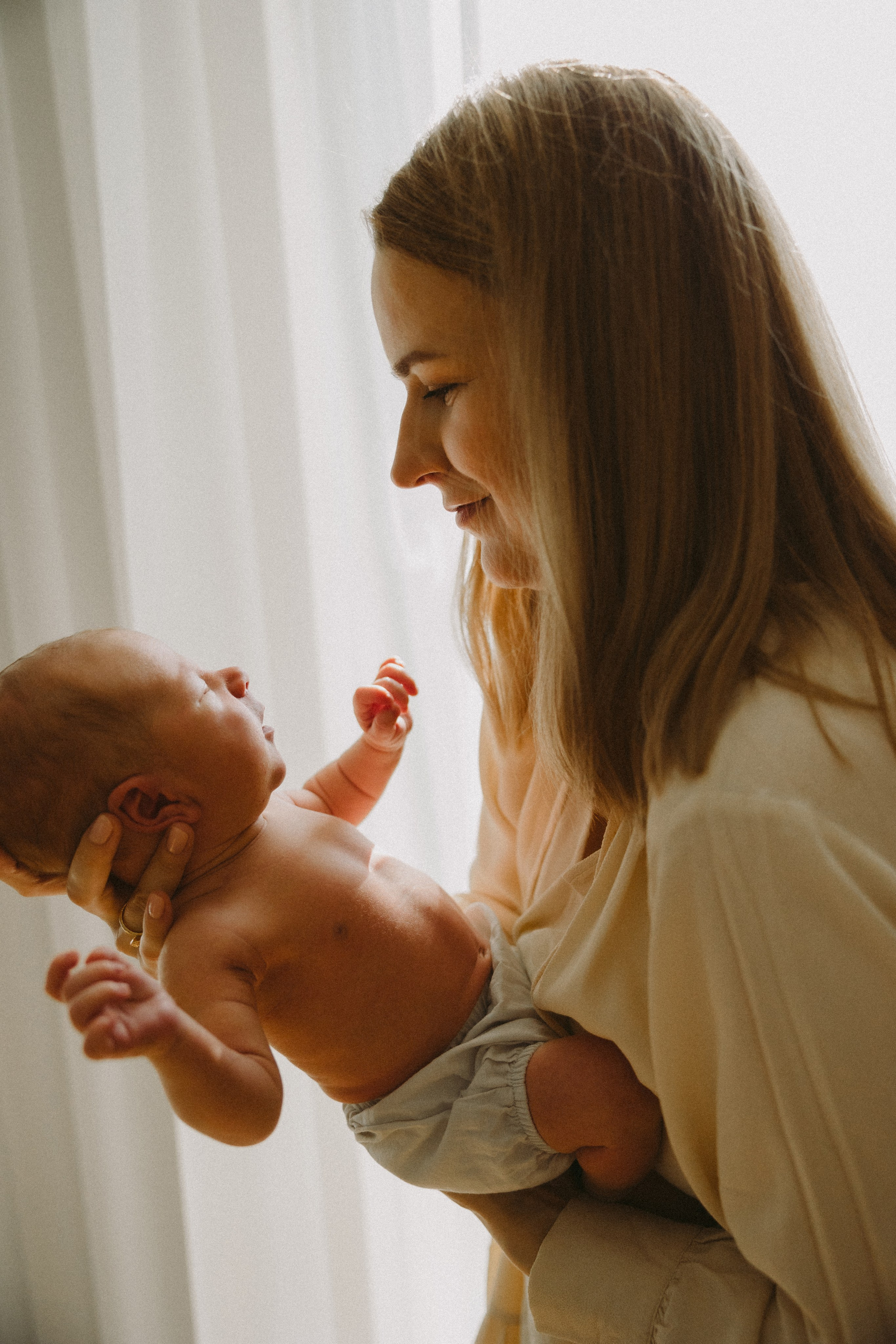 Lifestyle newborn fotosesija | HOME. Vestuvių ir šeimų fotografė Lena Bondarenko / belove photo