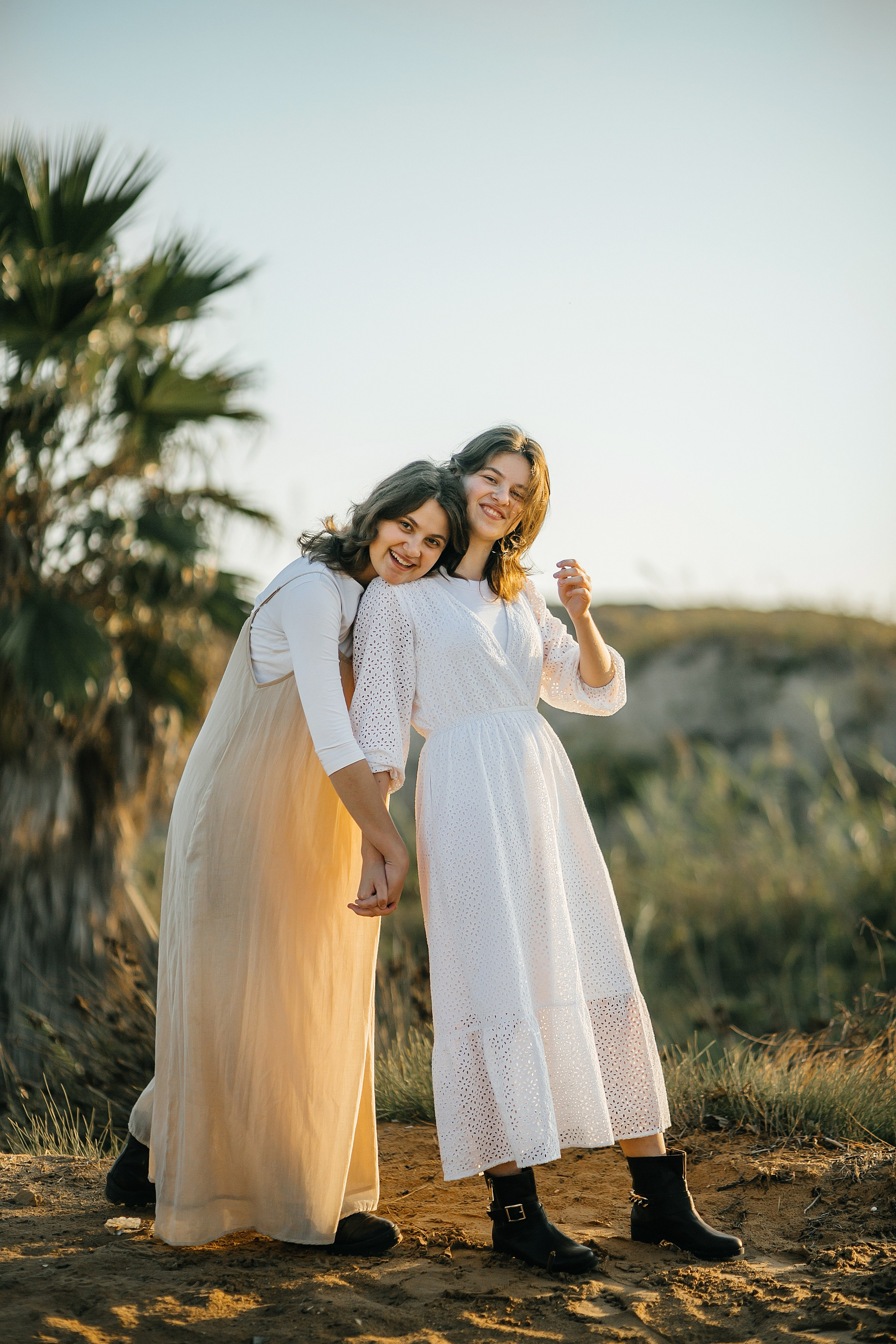 3 sisters Netanya. Family photographer in Israel