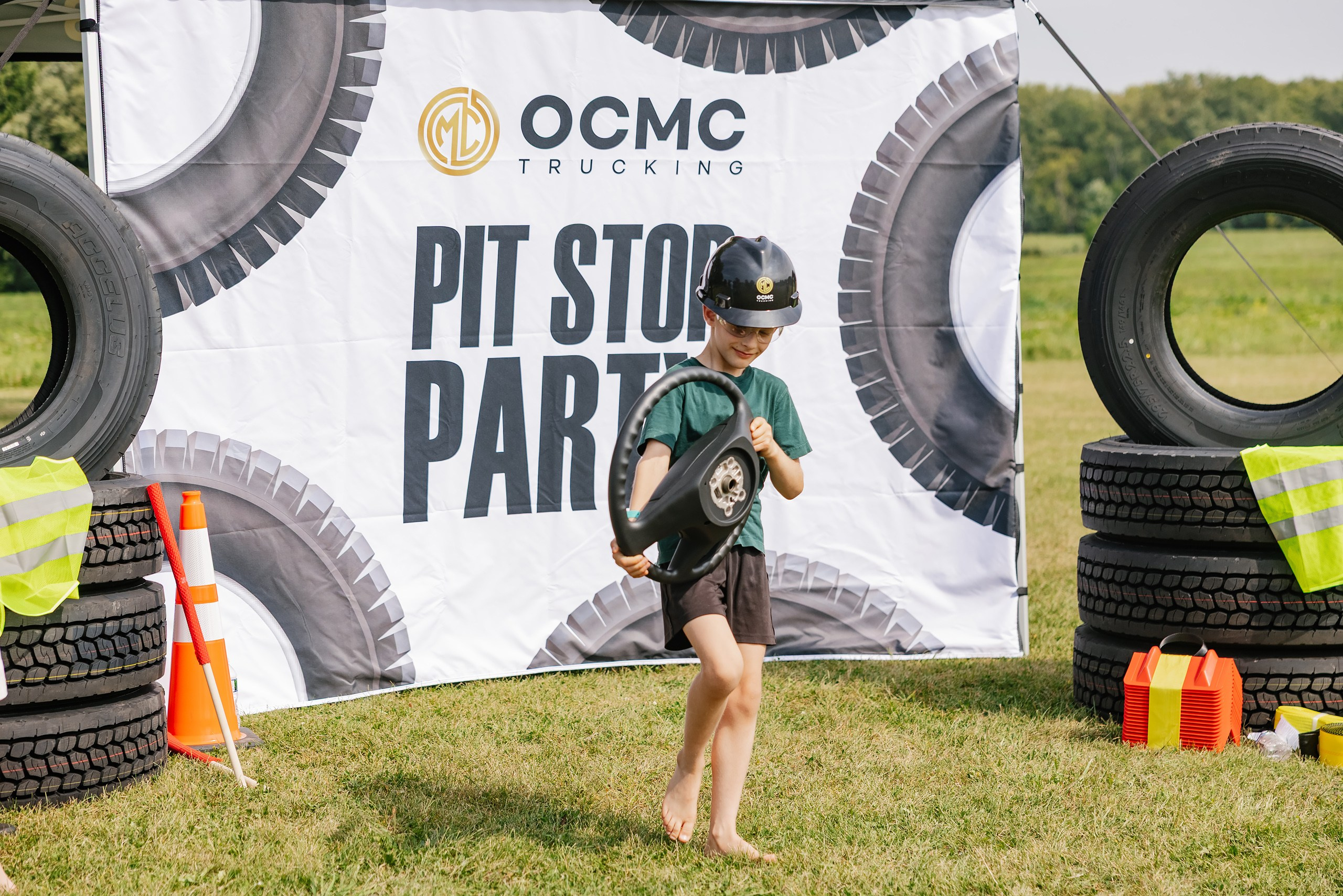 OCMC 09.13.2025. Wedding family event photographer in Chicago Nick Yushevich