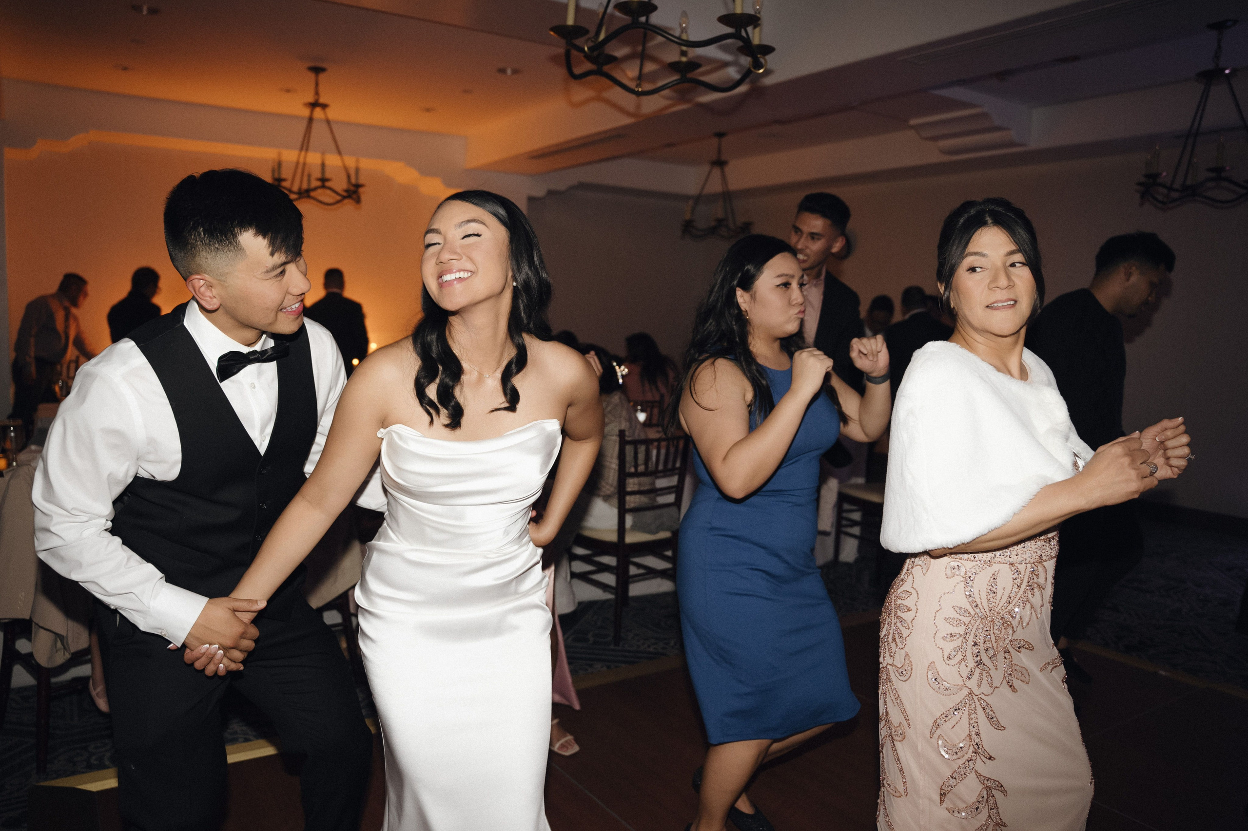 B&K. Orange County Wedding Photographer & Videographer | Candid & Timeless Wedding Photo + Video | Italiantsev