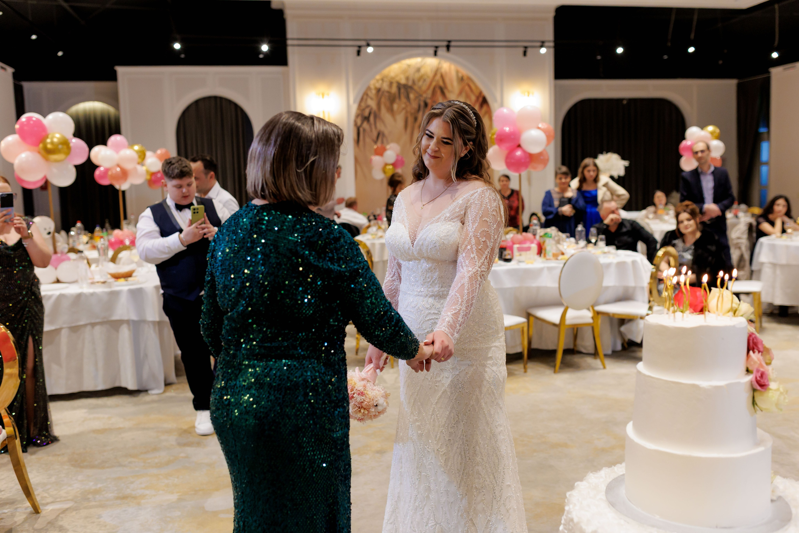 Povestea voastră, regizată de noi |Cristi Turculet Videograf Nuntă Suceava | wedding highlight. Servicii foto-video profesionale, pentru momente de neuitat