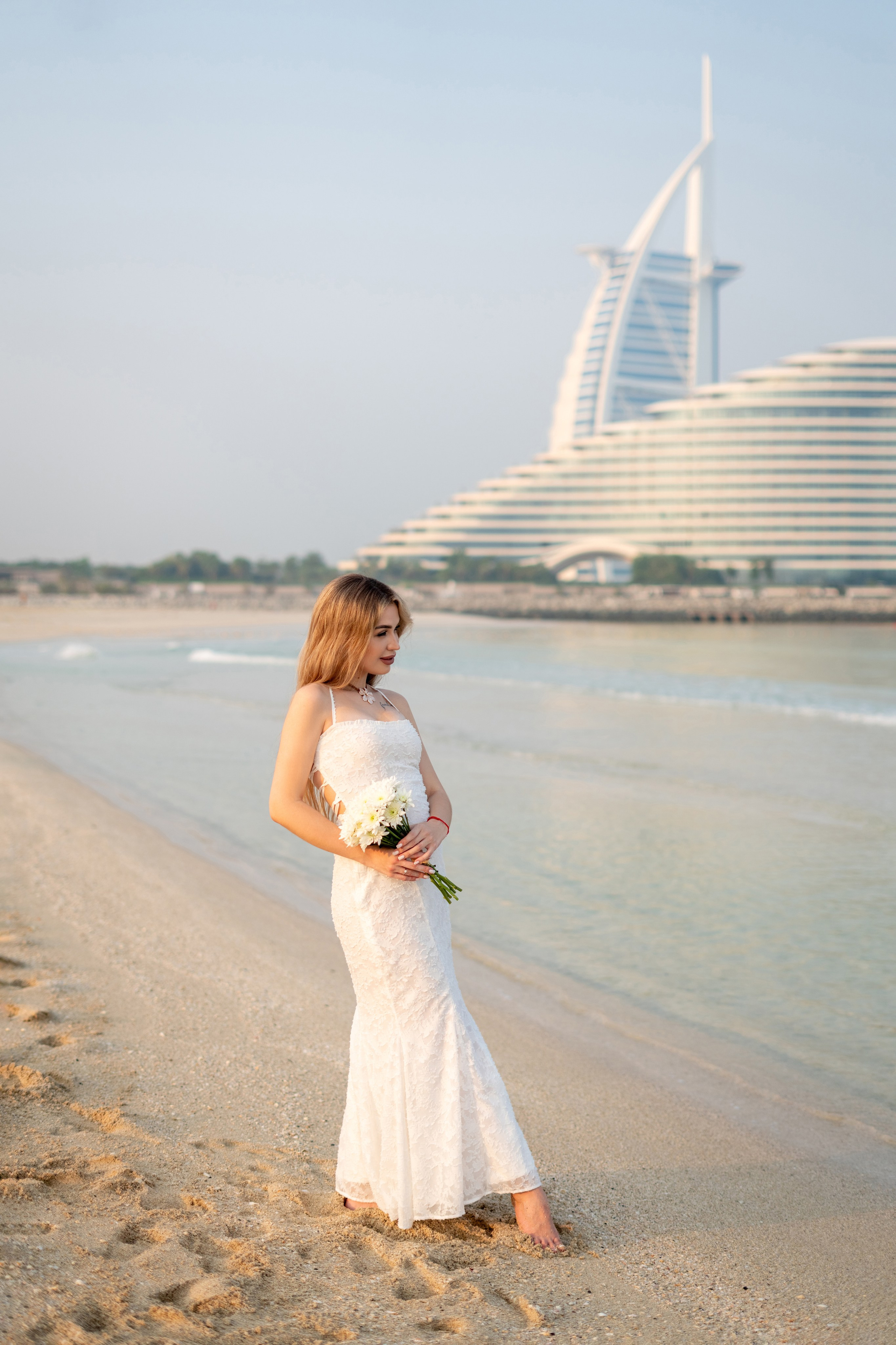 Sea breeze and kisses. Angela Iakovleva — Family Photographer in Dubai