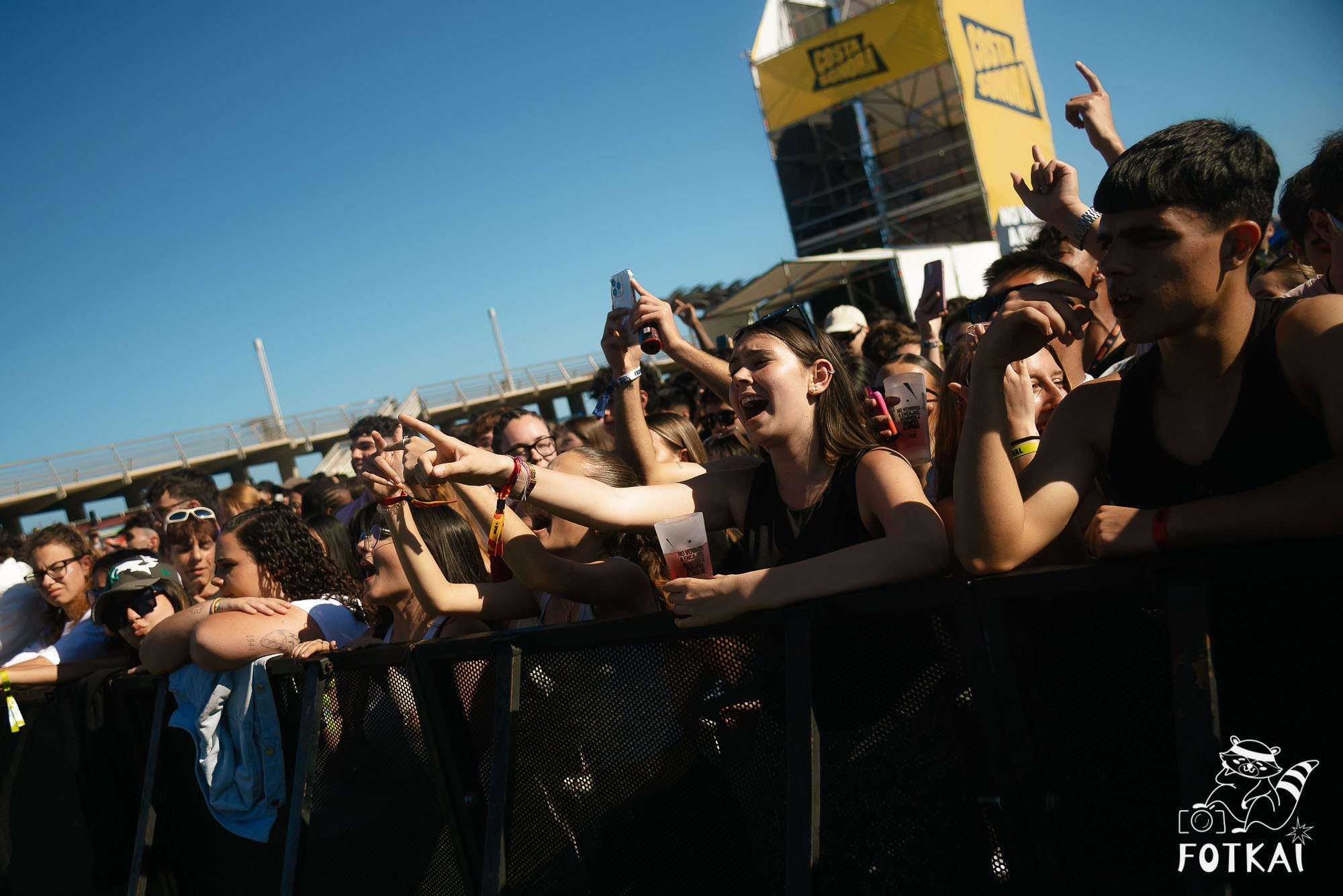 Fotos Costa Sonora 2026 Alicante Día 2 — busca tu foto y encuentra amigos del festival | FOTKAI
