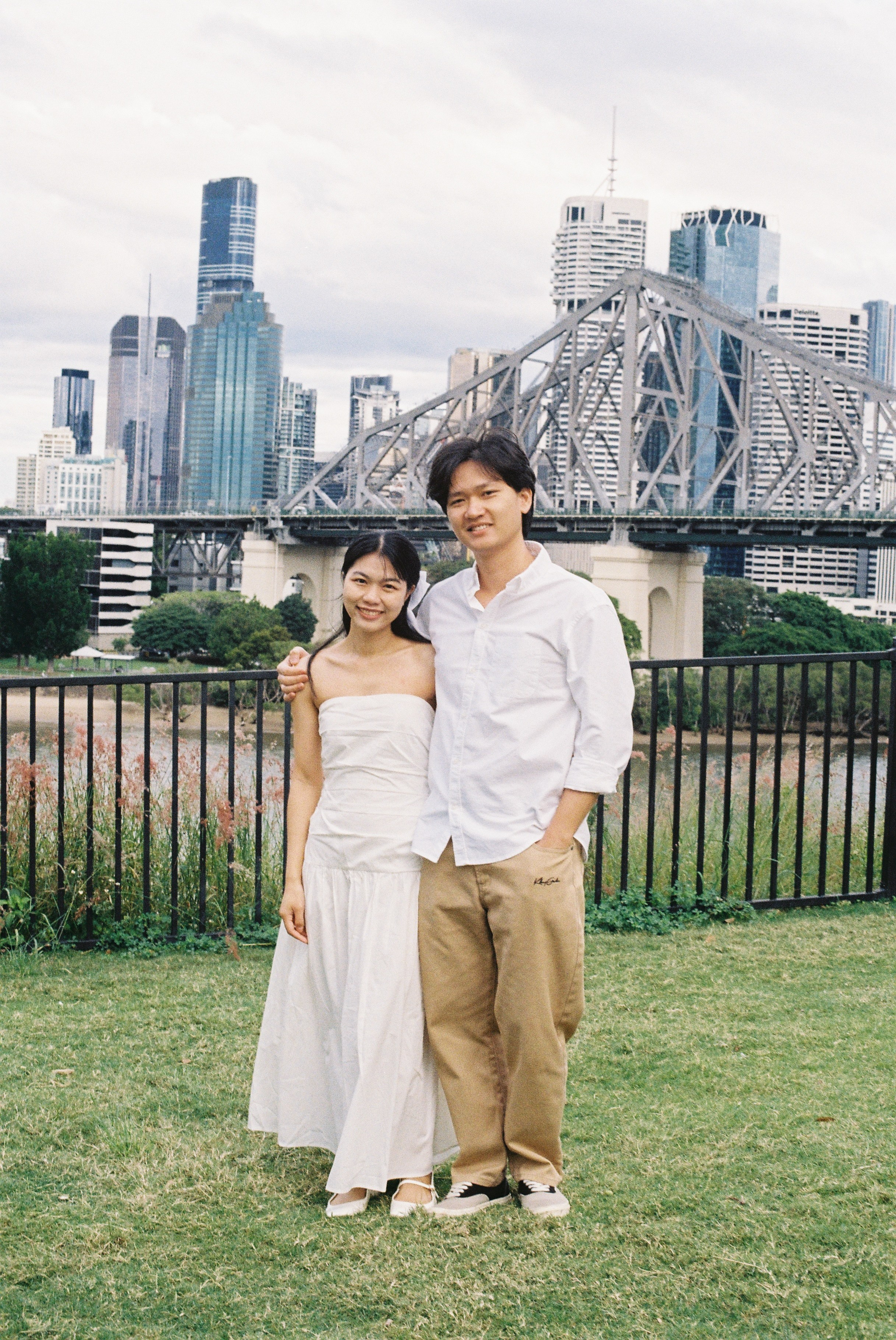 Chonlita&Ench. Film portrait photographer