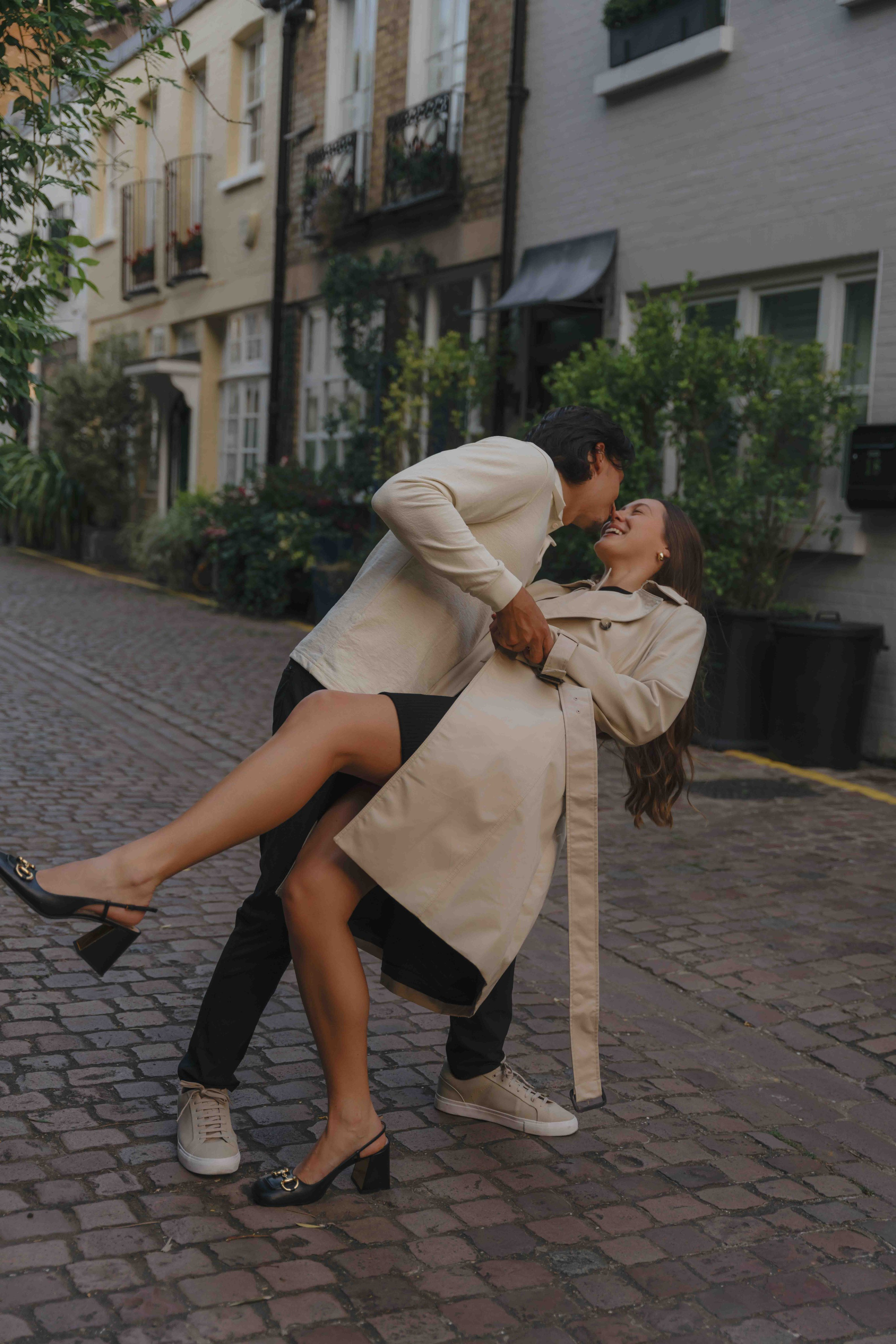 Sunset Proposal in Kensington Gardens London | Engagement Photography. London Wedding & Engagement Photographer