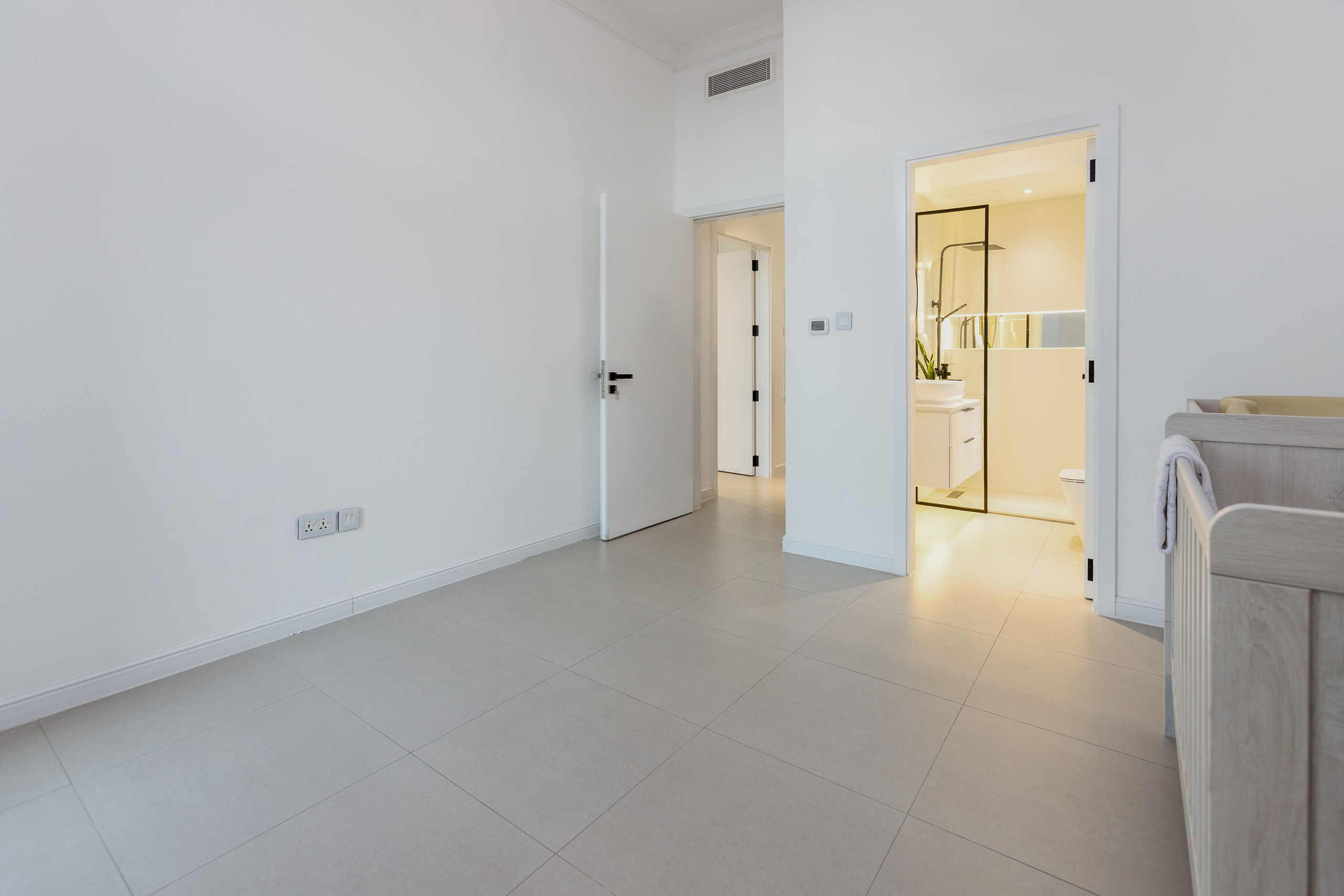 Brookfield Damac hills. Samy Mar Boy │Portrait, Automotive and Real Estate Photographer