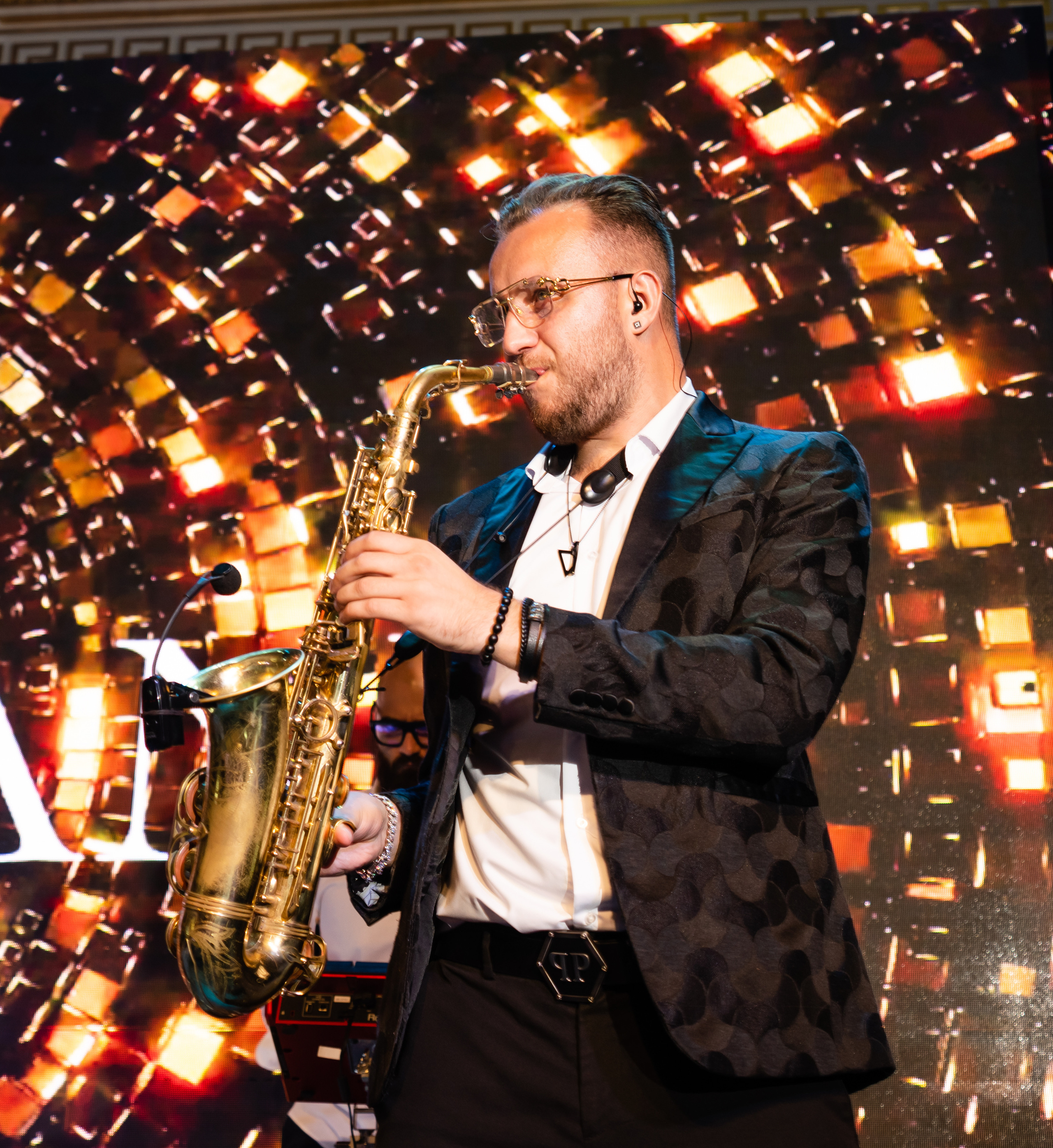 People. Photographer and videographer in Dubai Dmitry Gromov