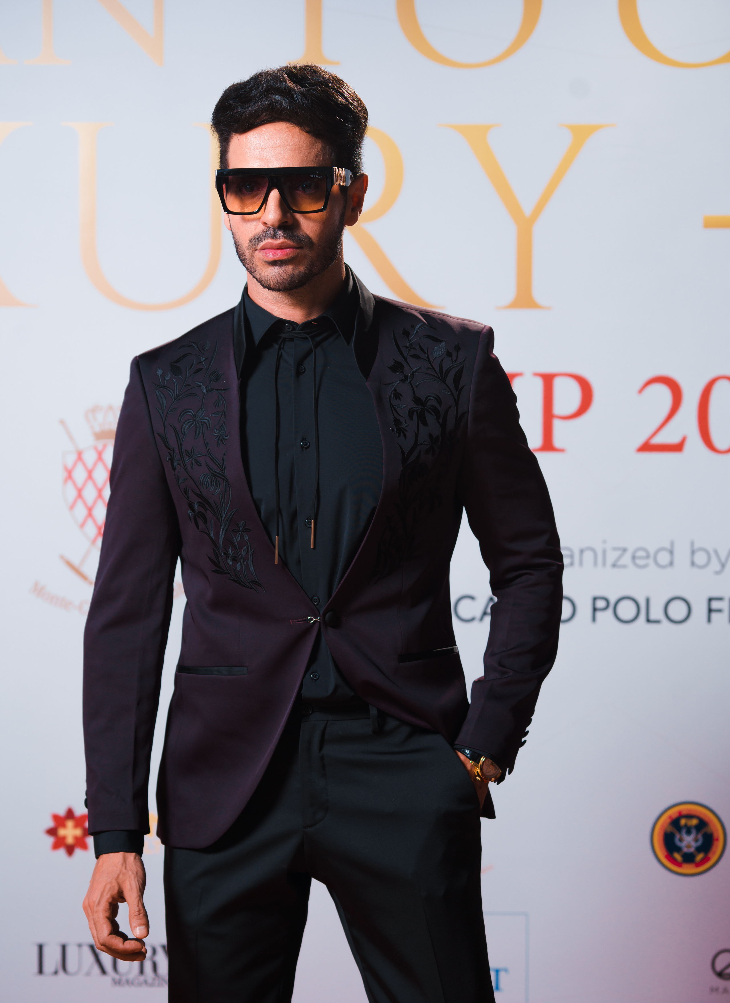 People. Photographer and videographer in Dubai Dmitry Gromov