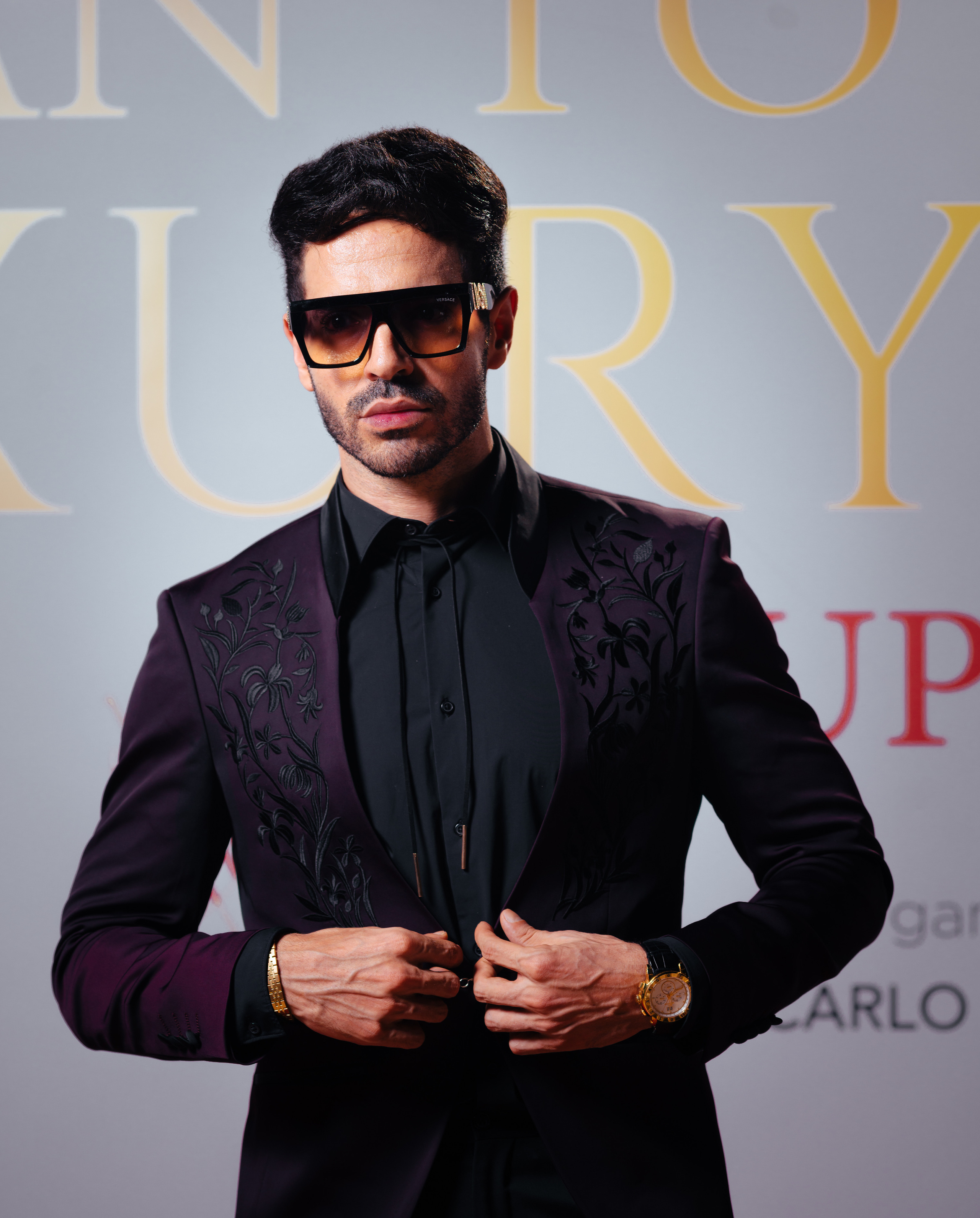 People. Photographer and videographer in Dubai Dmitry Gromov