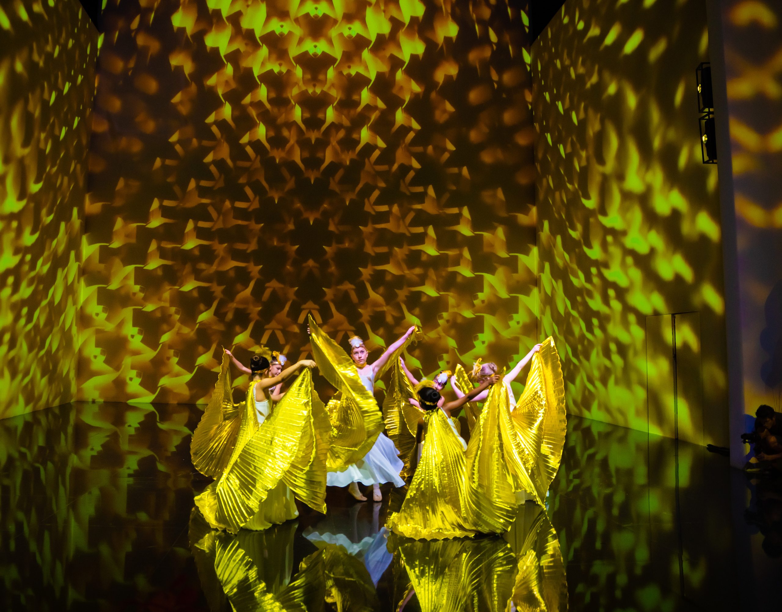 People. Photographer and videographer in Dubai Dmitry Gromov