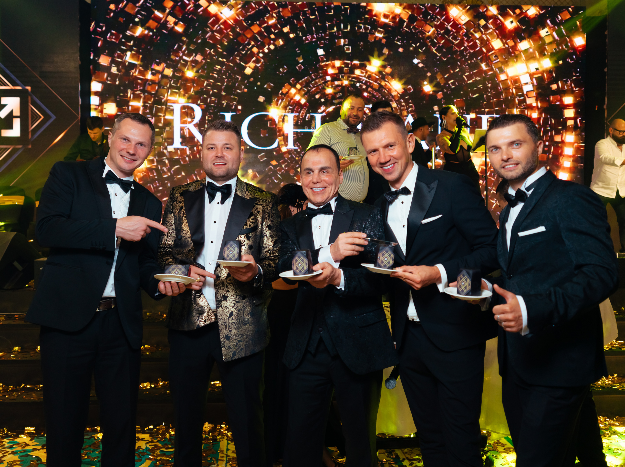 People. Photographer and videographer in Dubai Dmitry Gromov