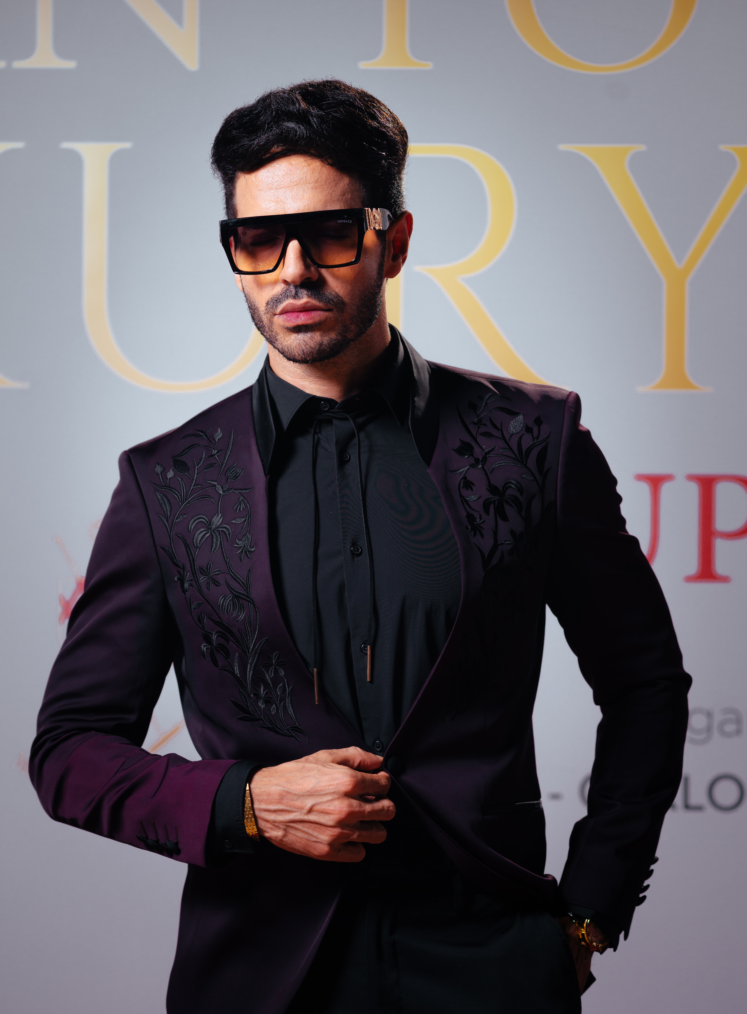 People. Photographer and videographer in Dubai Dmitry Gromov