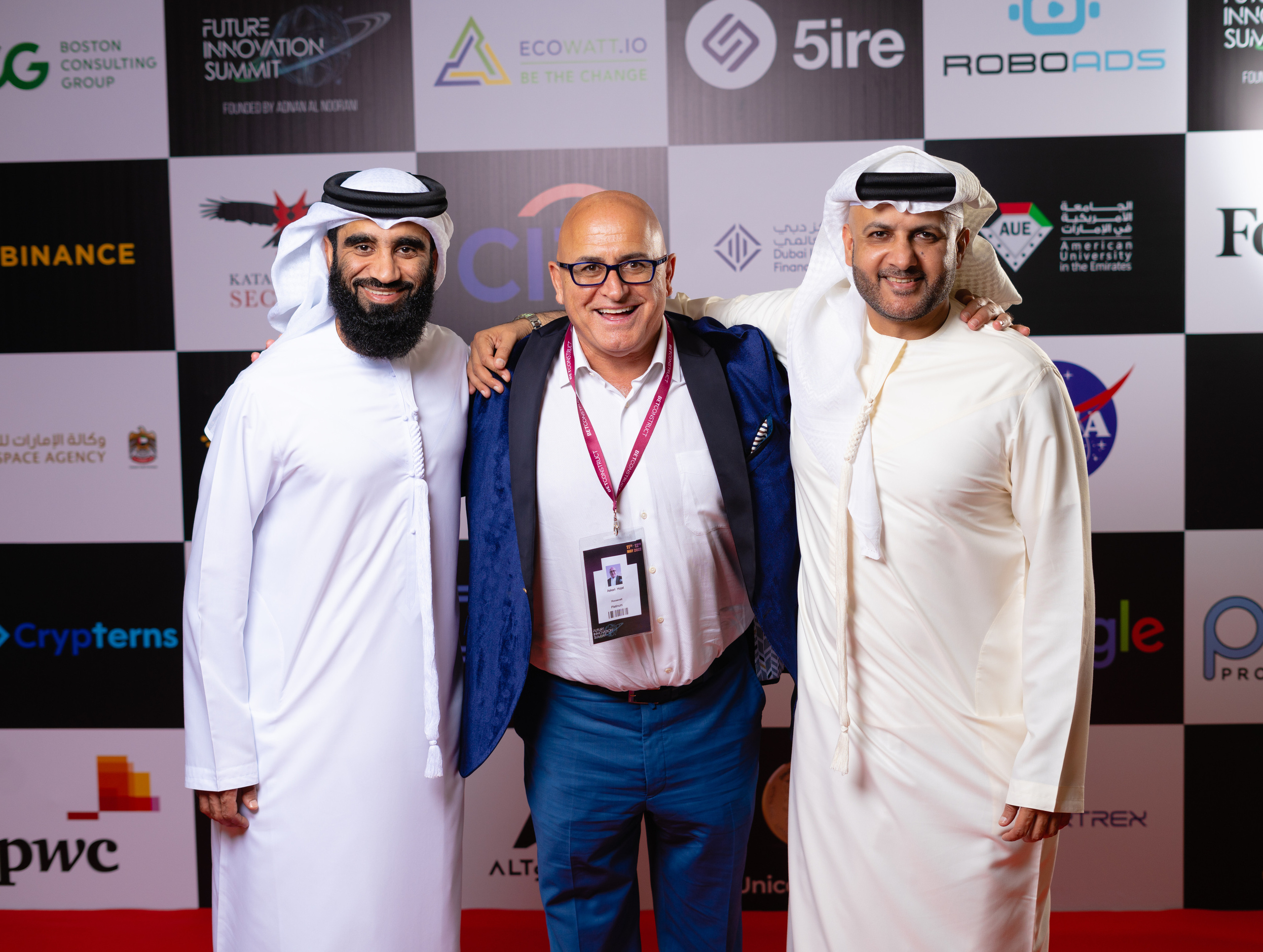 People. Photographer and videographer in Dubai Dmitry Gromov