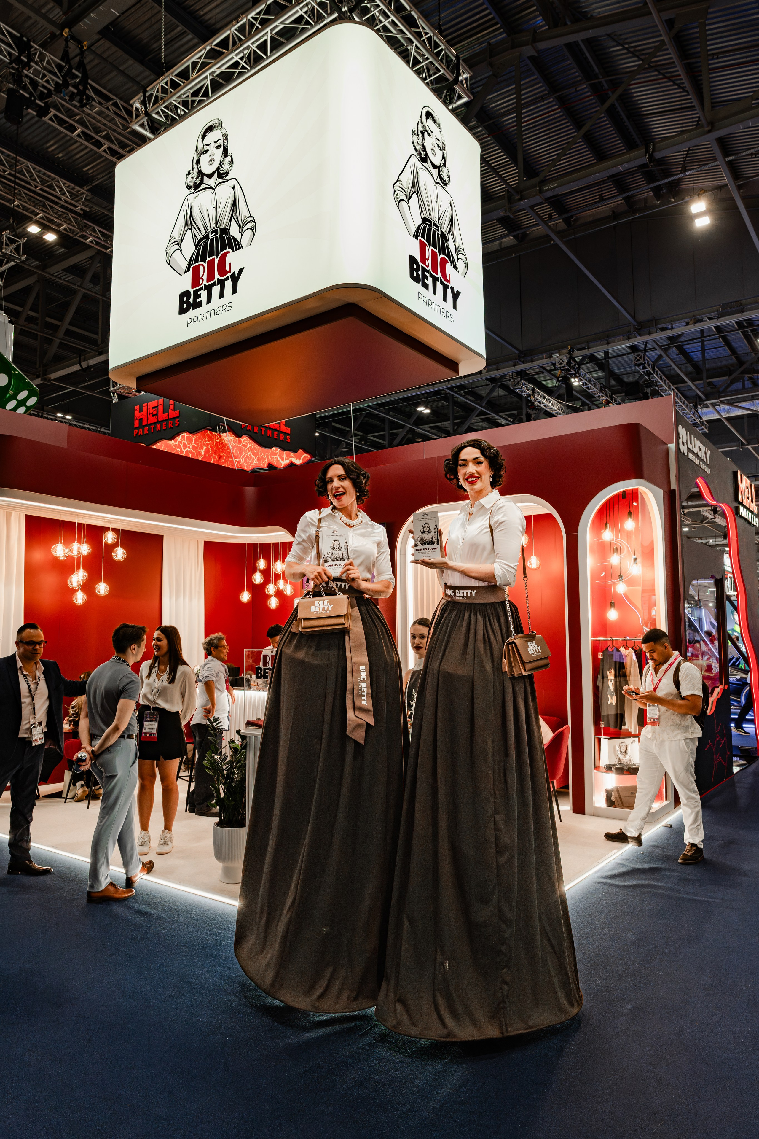 Big Betty. Tonya Kyrylenko photographer in London